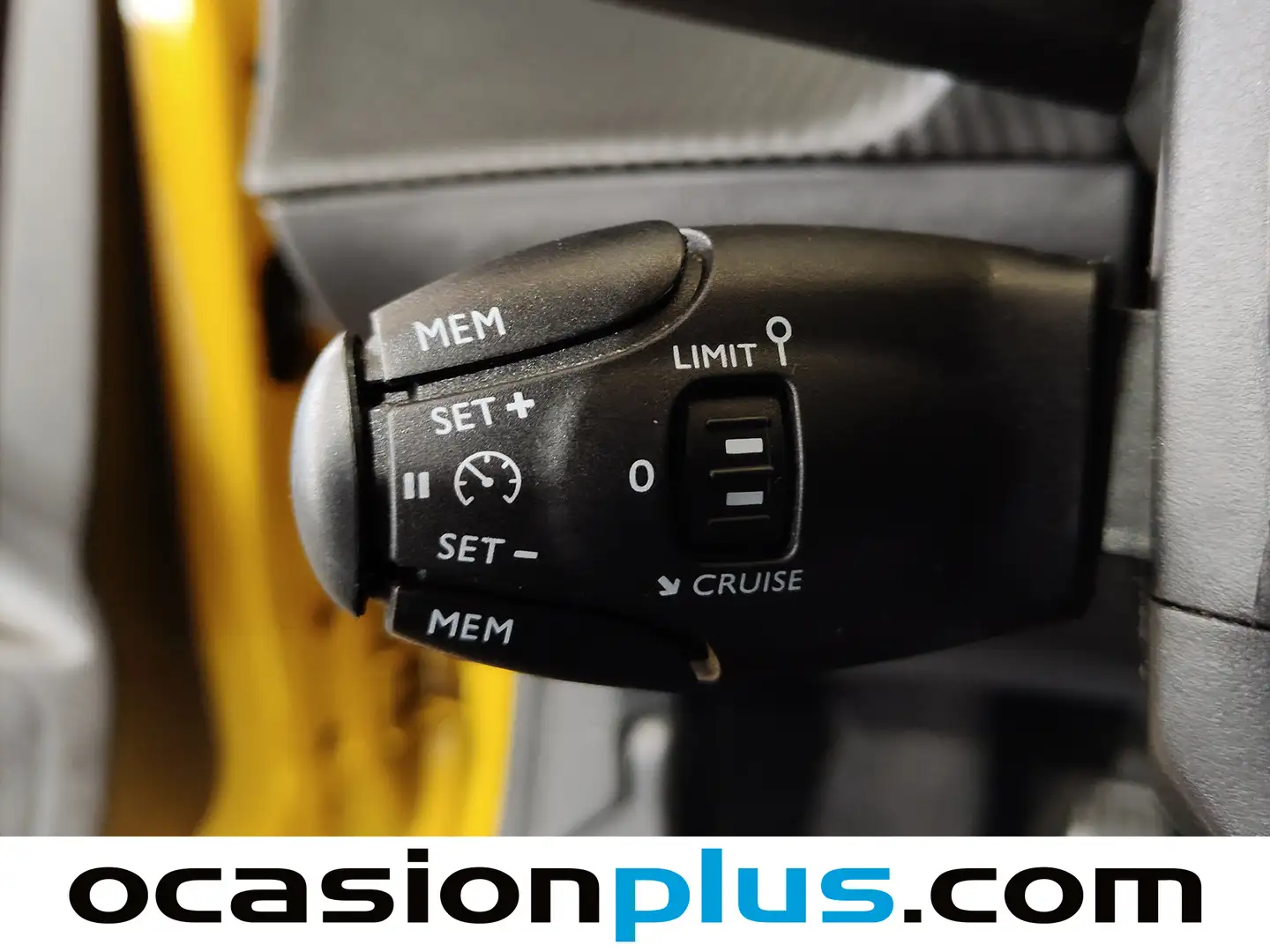 Foto Peugeot 208 Peugeot 208 PureTech 75 Style (75 CV)