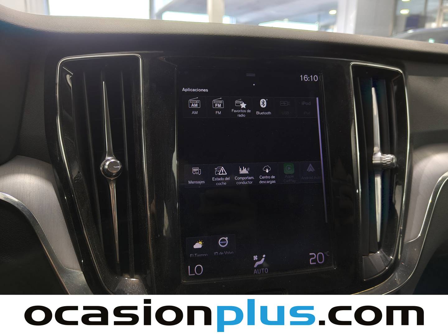 Foto Volvo V60 Volvo V60 D4 Momentum (190 CV)