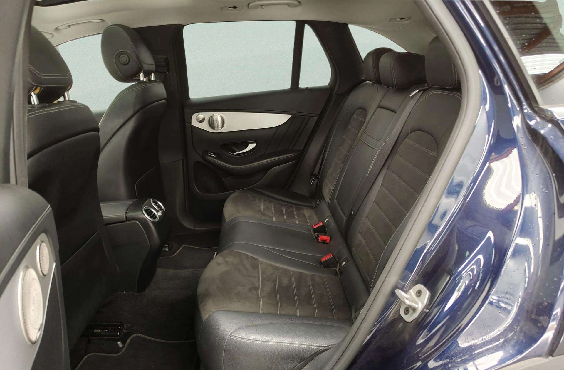 Mercedes-Benz GLC Mercedes GLC 200 d 4Matic Pack AMG - foto 18