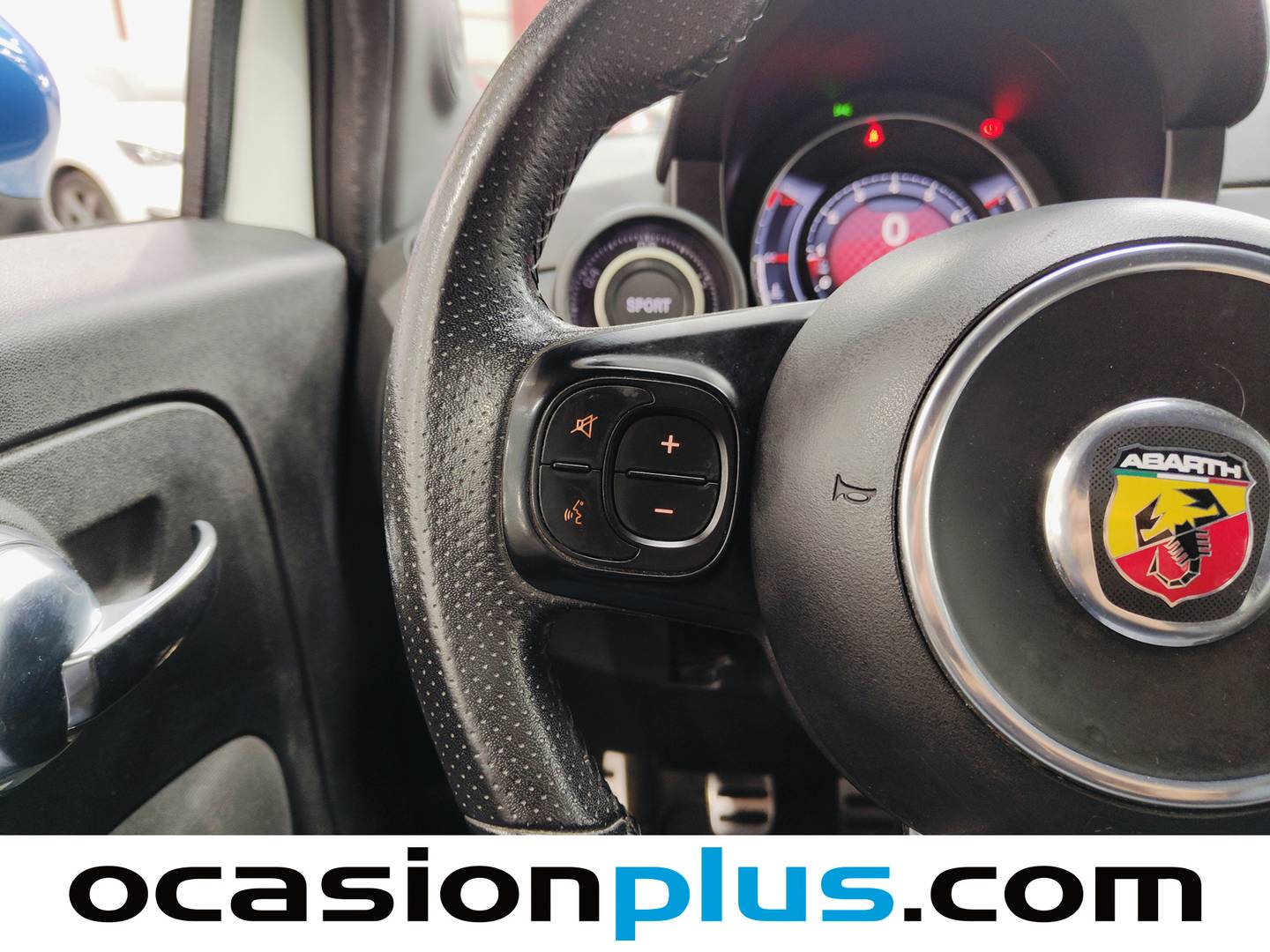 Foto Abarth 500 Abarth 500 1.4 16v T-Jet 595 (165 CV)