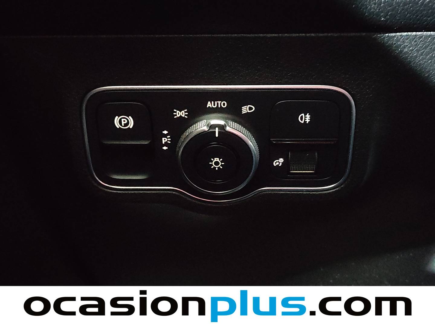 Foto Mercedes GLB Mercedes-Benz GLB GLB 220 D 4MATIC (190 CV)