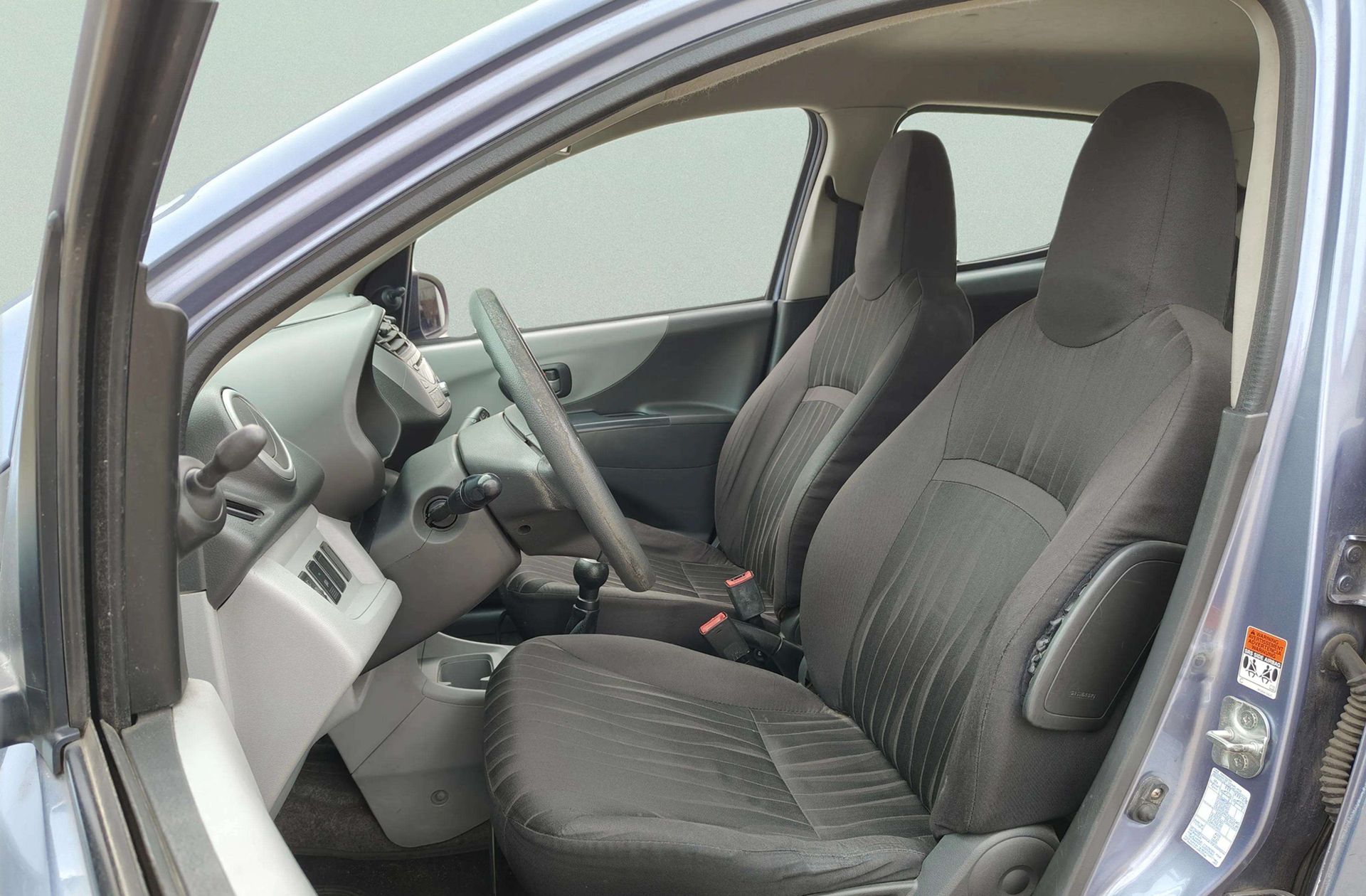 Nissan Pixo 1.0G Visia - foto 8
