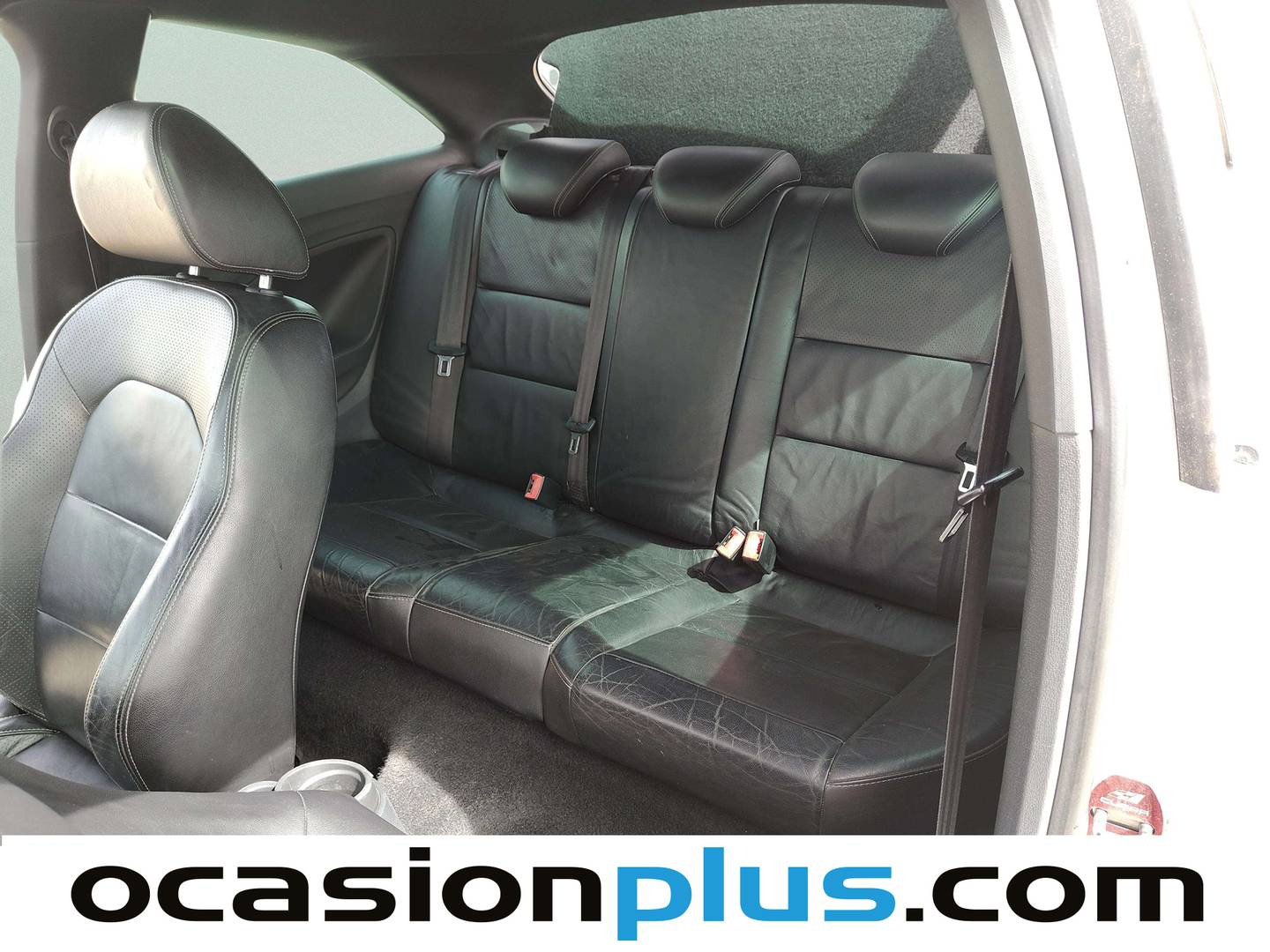 Foto asientos traseros Seat Ibiza Seat Ibiza SC SC 1.4 TSI Cupra DSG (180 CV)