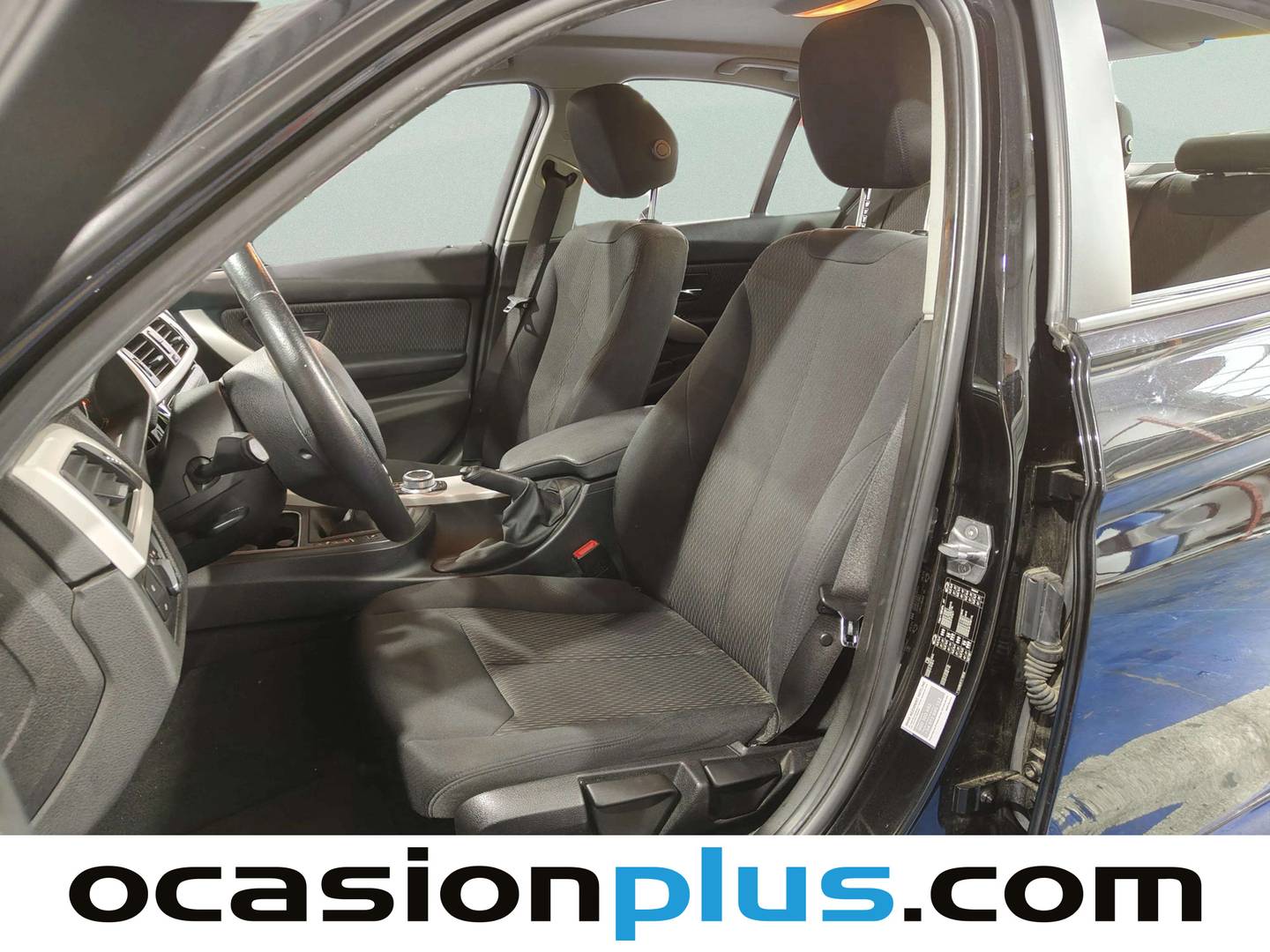 Foto BMW Serie 3 BMW Serie 3 318d Business (150 CV)