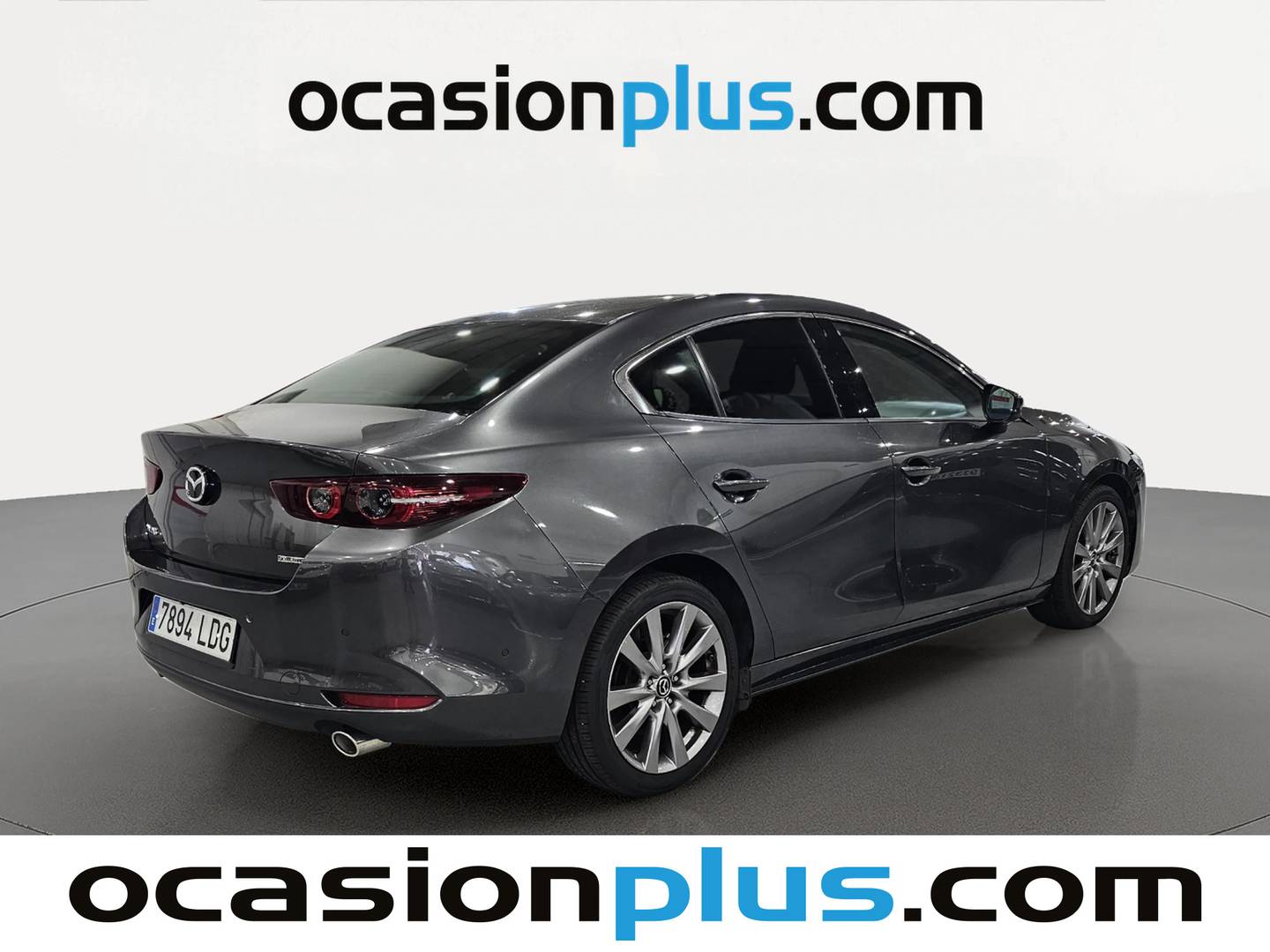 Foto trasera Mazda Mazda3 Mazda Mazda 3 2.0 Sedan Skyactiv-G Zenith Safety Black AT (122 CV) izquierda