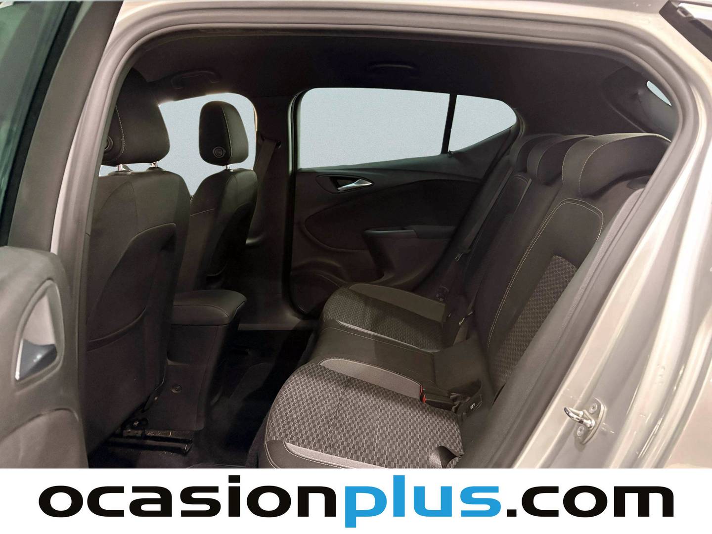 Foto asientos traseros Opel Astra Opel Astra 1.4 Turbo Dynamic (150 CV)