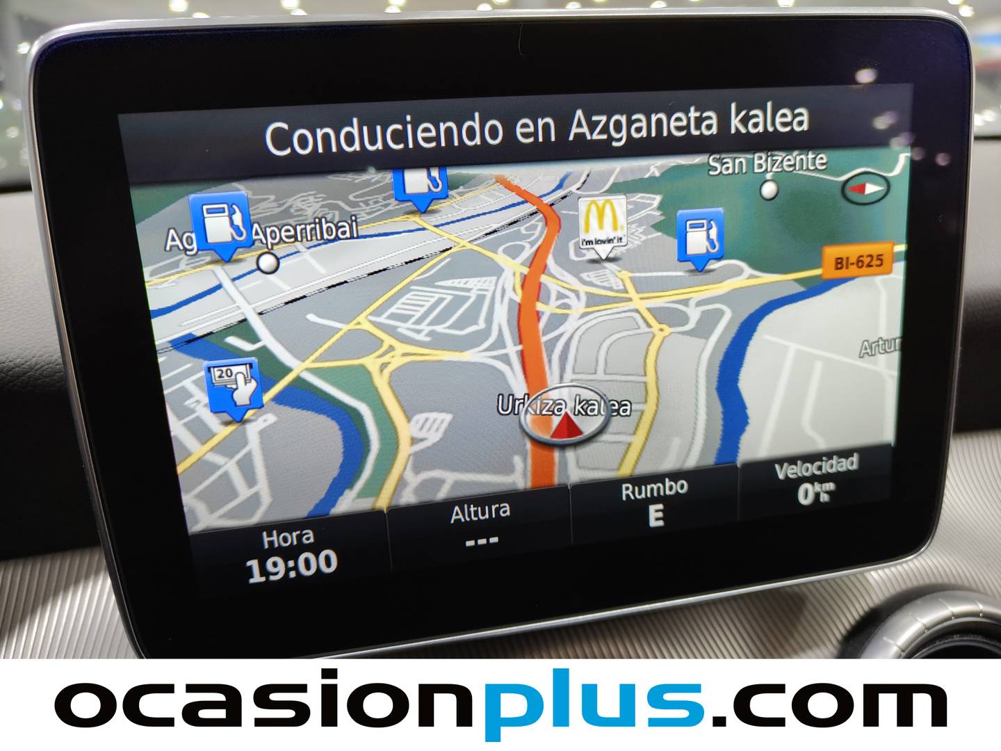 Foto Mercedes CLA Mercedes-Benz CLA Shooting Brake CLA 200 d Urban (136 CV)