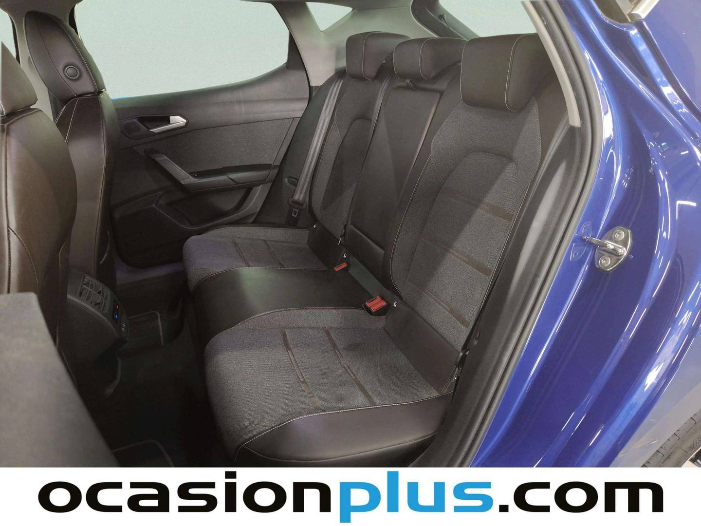 Foto asientos traseros Seat León Seat León 1.5 TSI S&S Xcellence Launch Pack L (150 CV)