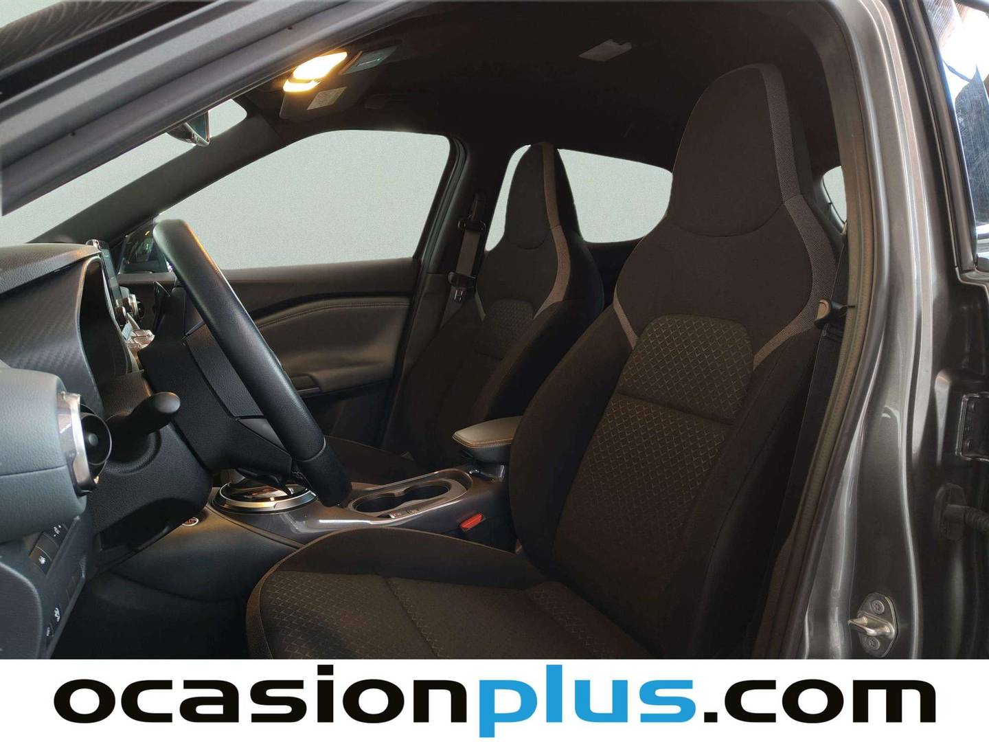 Foto asientos delanteros Nissan JUKE Nissan Juke DIG-T N-Connecta 4x2 DCT (114 CV)