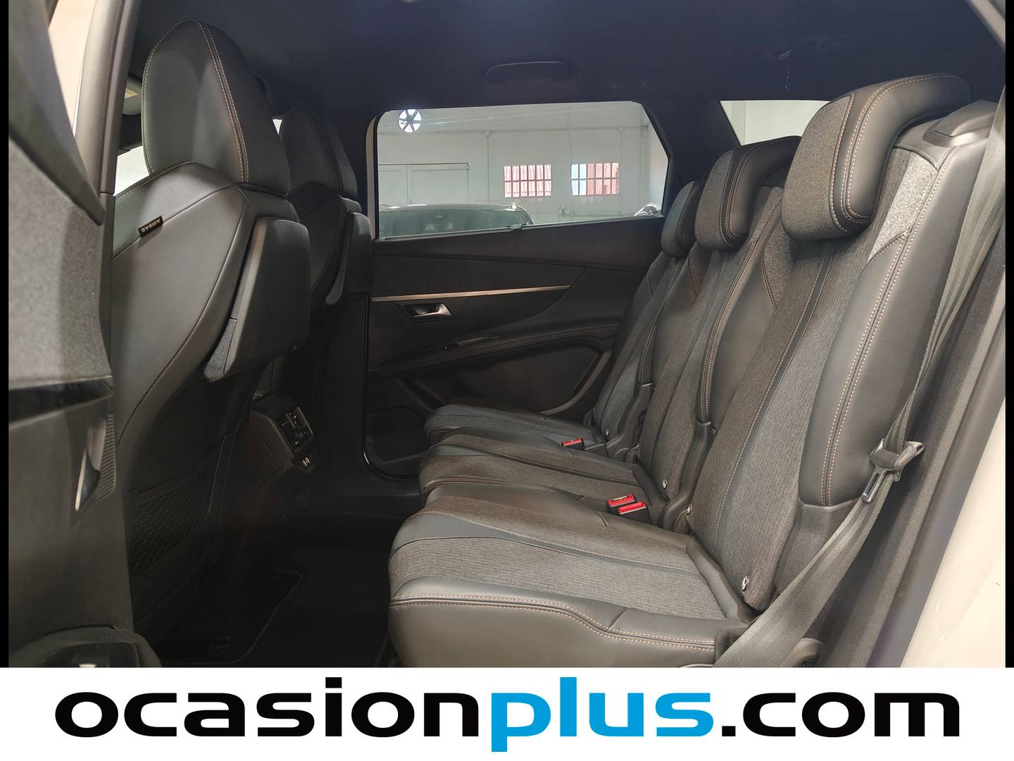 Foto asientos traseros Peugeot 5008 Peugeot 5008 PureTech 130 GT Line (130 CV) 7 Plazas
