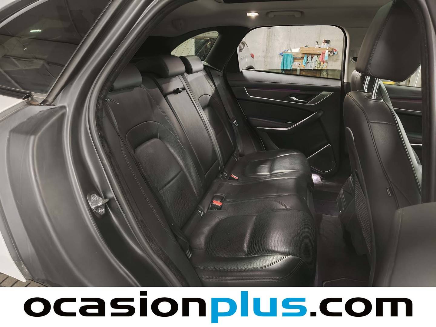 Foto Jaguar F-Pace Jaguar F-PACE 2.0D I4 MHEV Standard S AWD Auto  (204 CV)