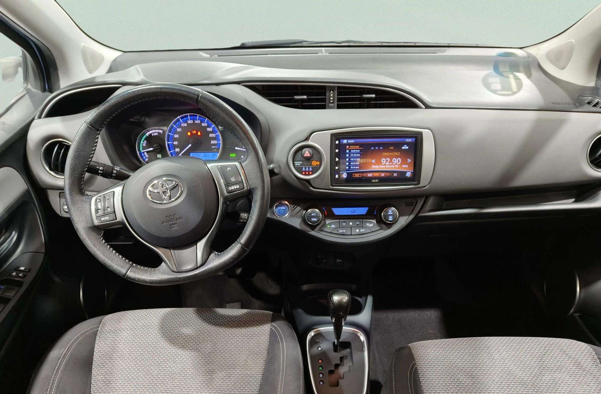 Toyota Yaris 1.5 Hybrid Active - foto 6