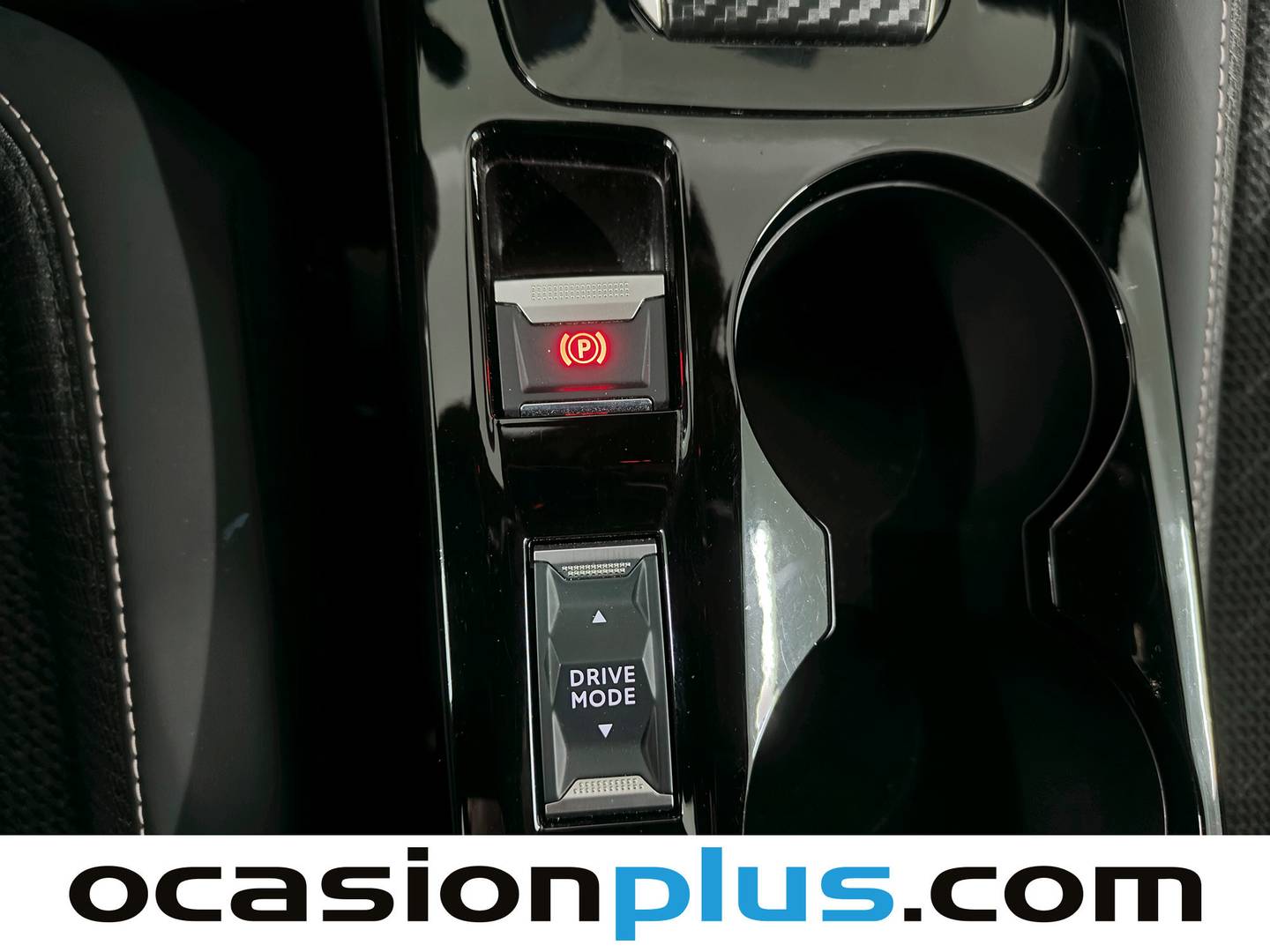 Acabados Peugeot 2008 Peugeot 2008 Allure Hybrid eDCS6 (145 CV)