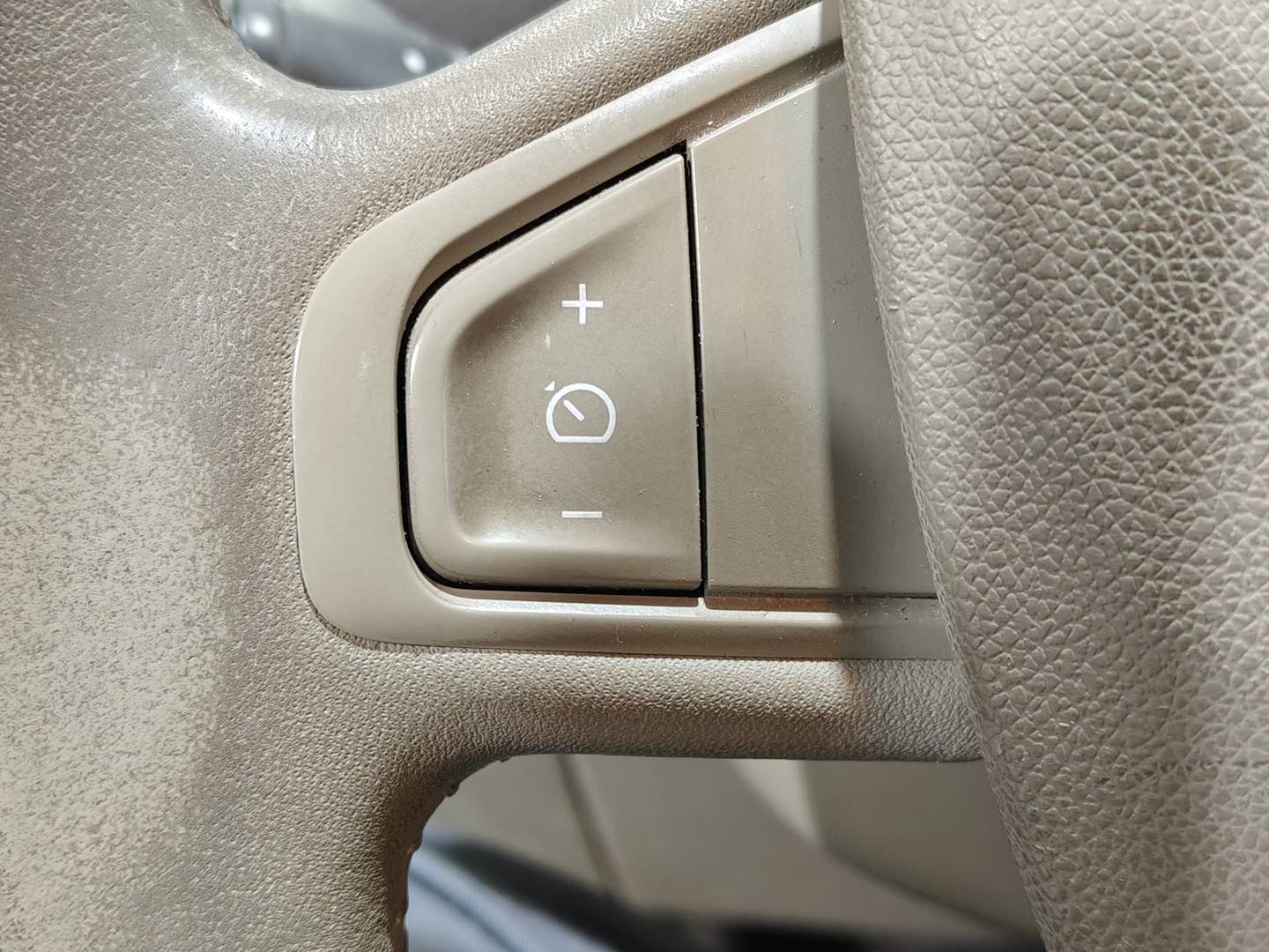 Foto Renault Scénic Renault Scenic 2.0 Privilege CVT  (142 CV)