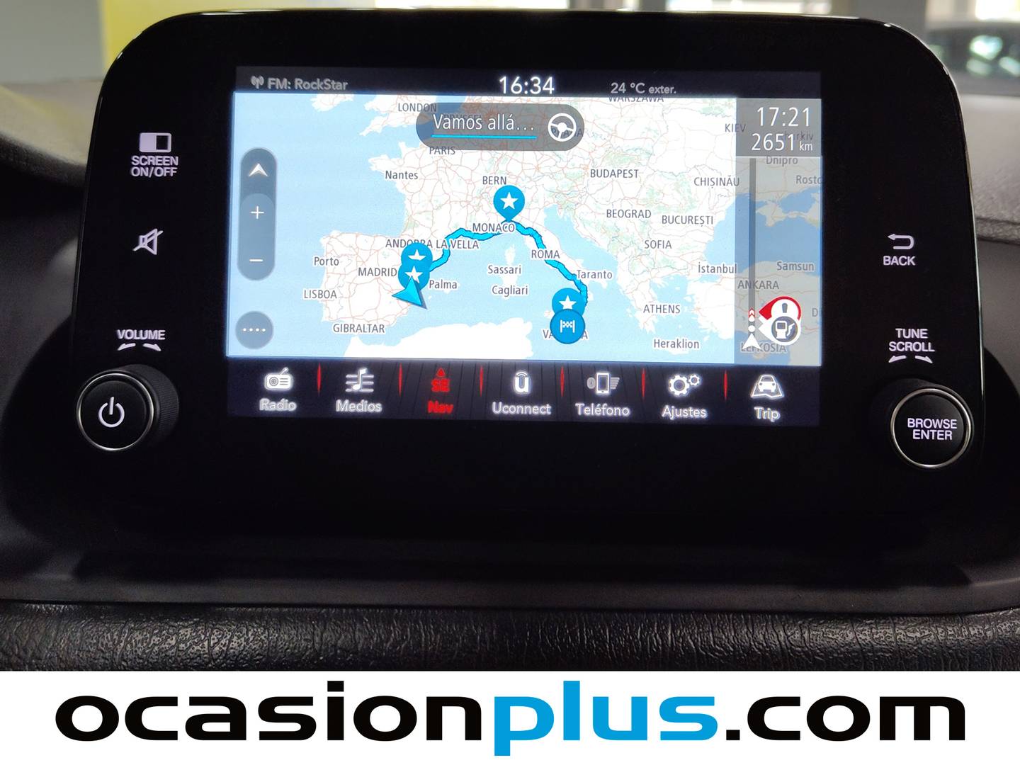 Extras y acabados del Fiat Tipo Fiat Tipo 1.0 Cross (100 CV)