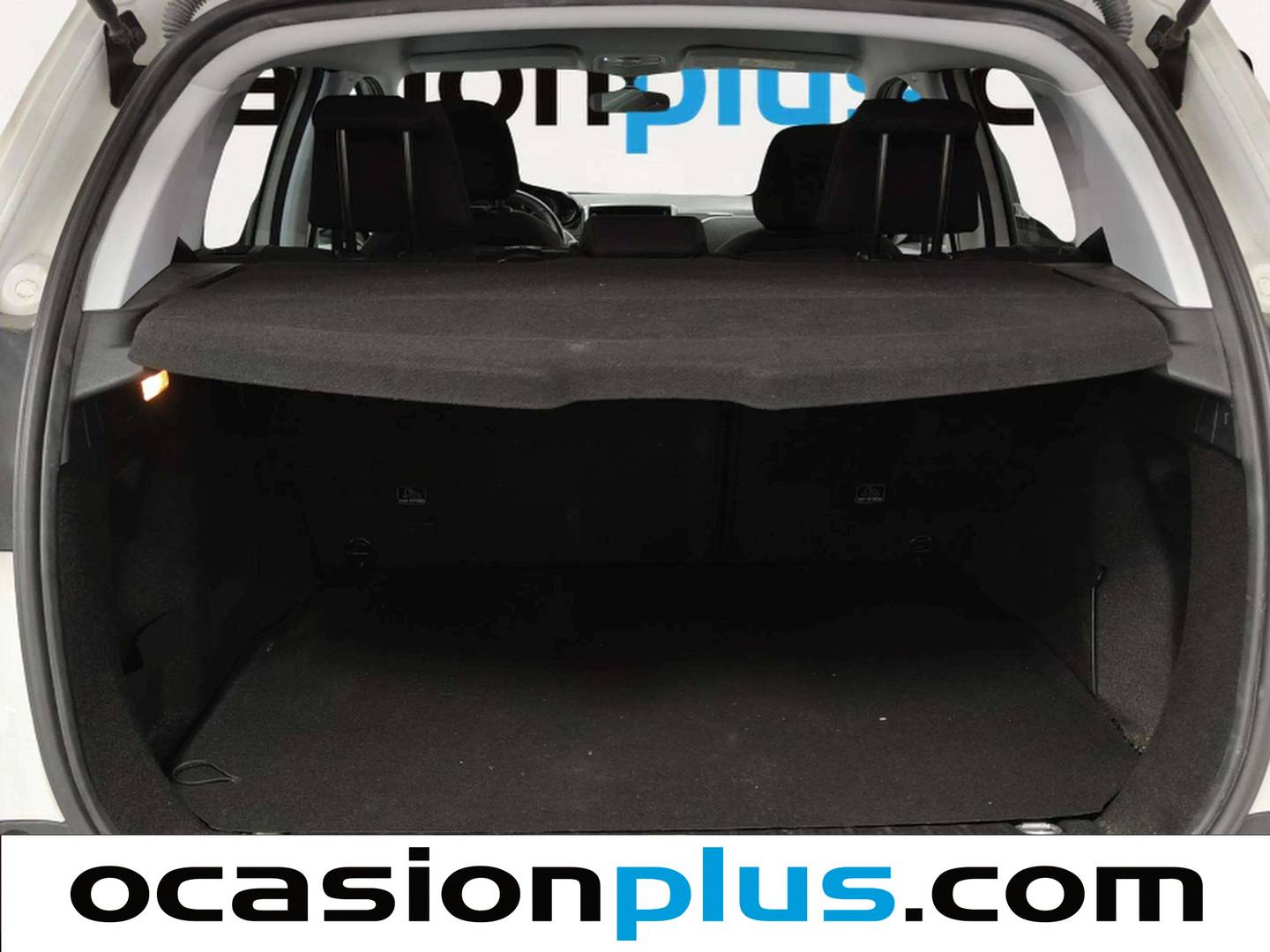 Foto asientos traseros Peugeot 2008 Peugeot 2008 PureTech 110 S&S Signature (110 CV)