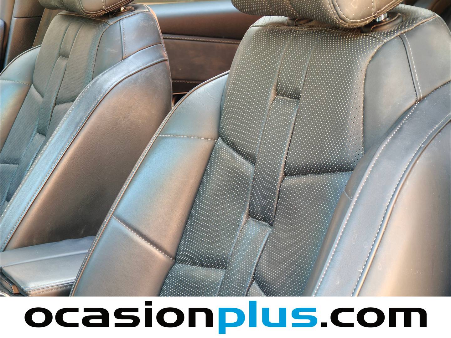 Equipamiento del DS DS 7 Crossback E-Tense DS DS7 Crossback E-Tense 300 Grand Chic 4WD Auto (300 CV)