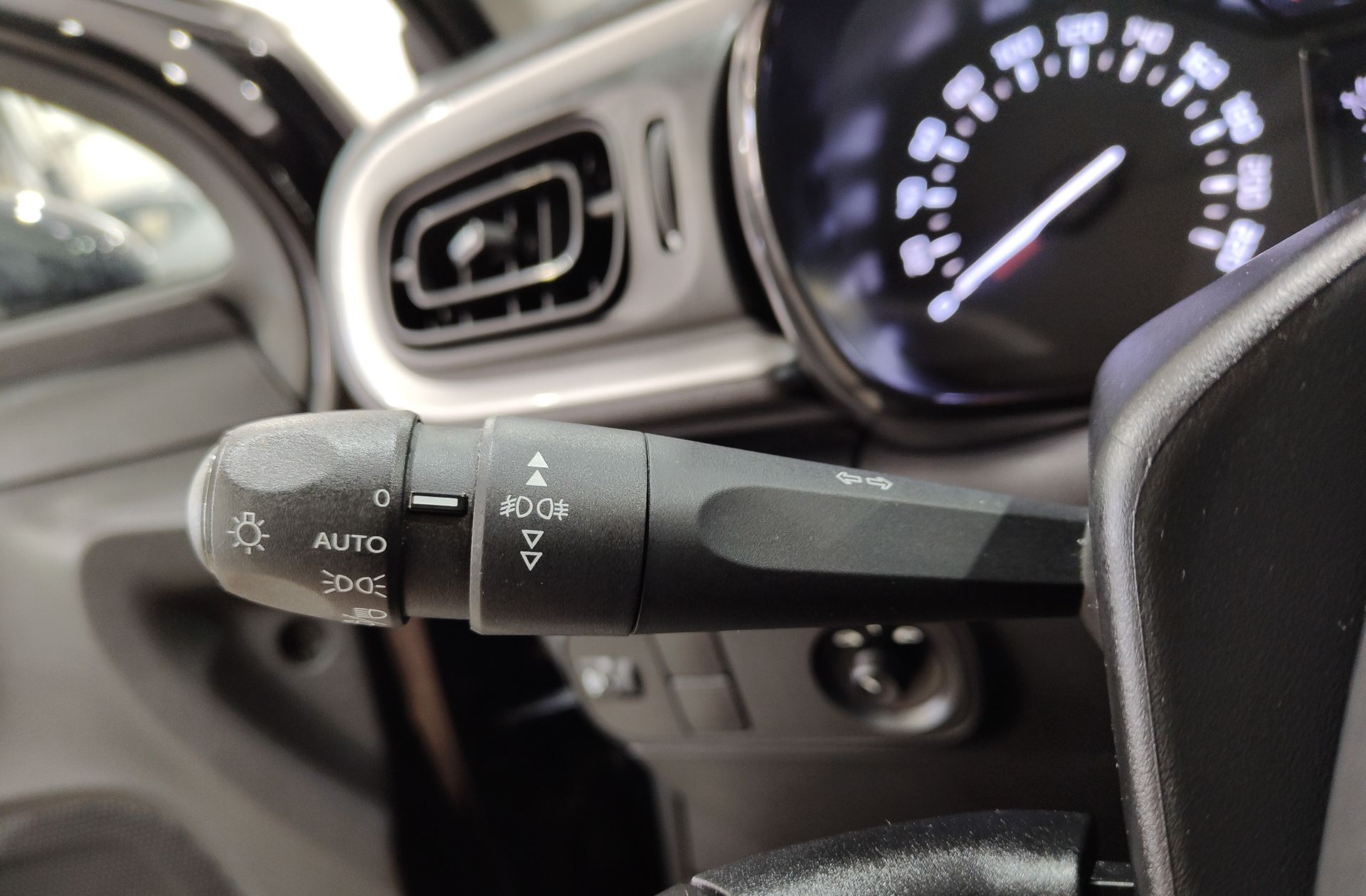Citroën C3 PureTech 83 Plus - foto 23