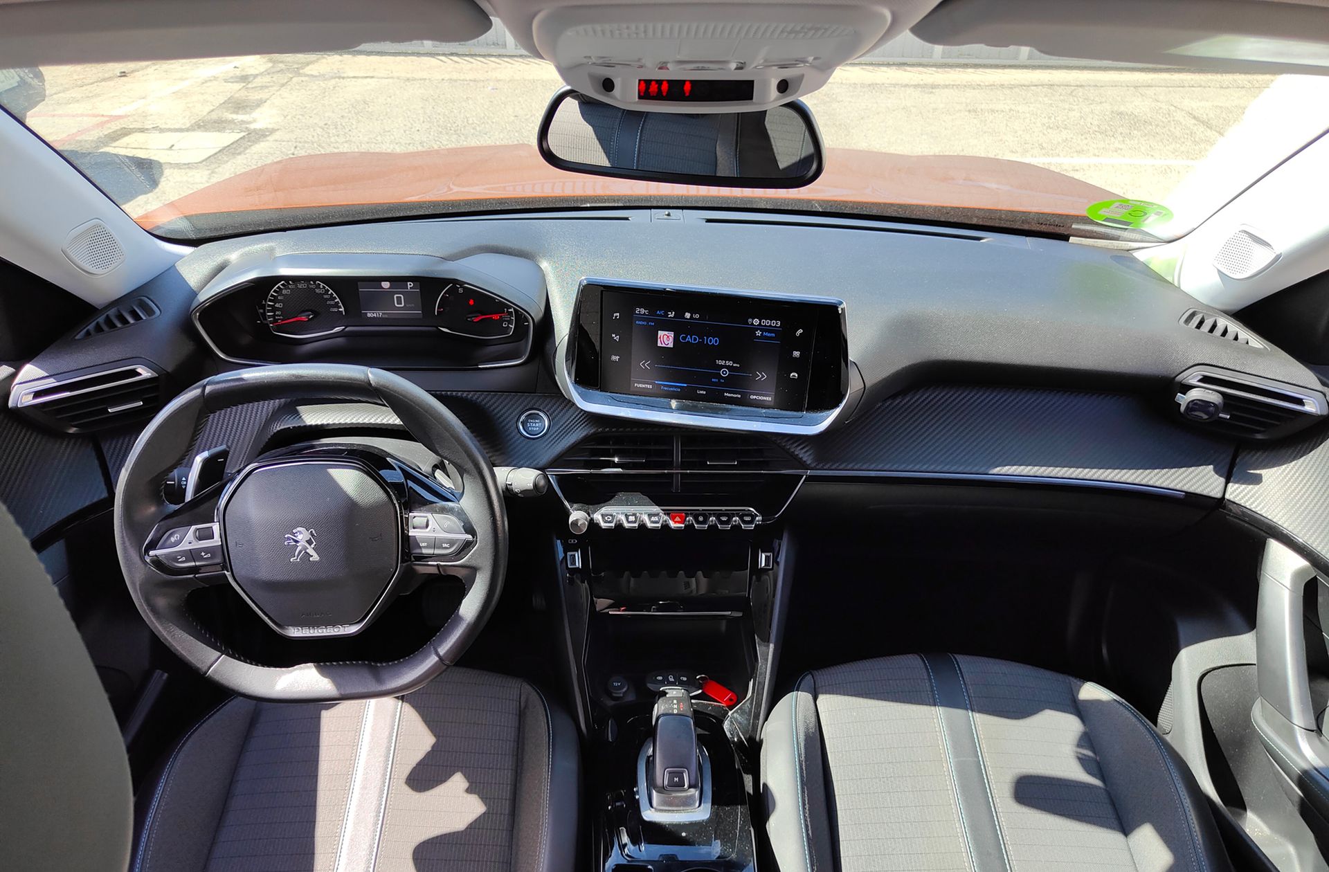 Peugeot 2008 PureTech 130 Allure EAT8 - foto 6
