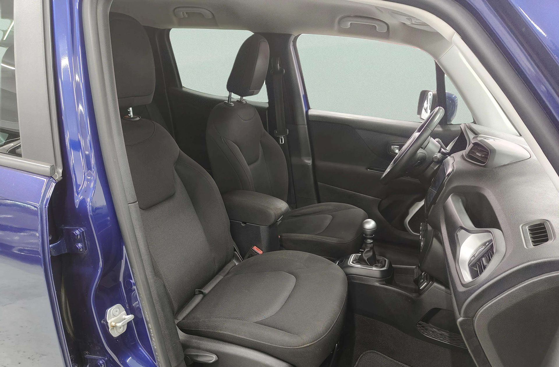 Jeep Renegade 1.6 MultiJet Longitude 4x2 E6 - foto 18
