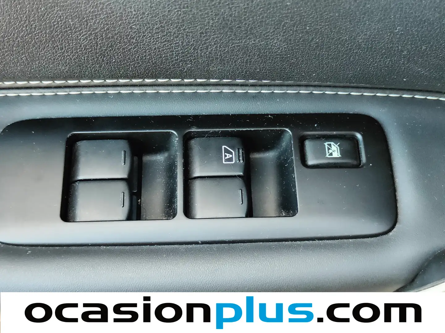 Foto Nissan QASHQAI+2 Nissan Qashqai+2 2.0 dCi Tekna Premium 4x2 (150 CV)