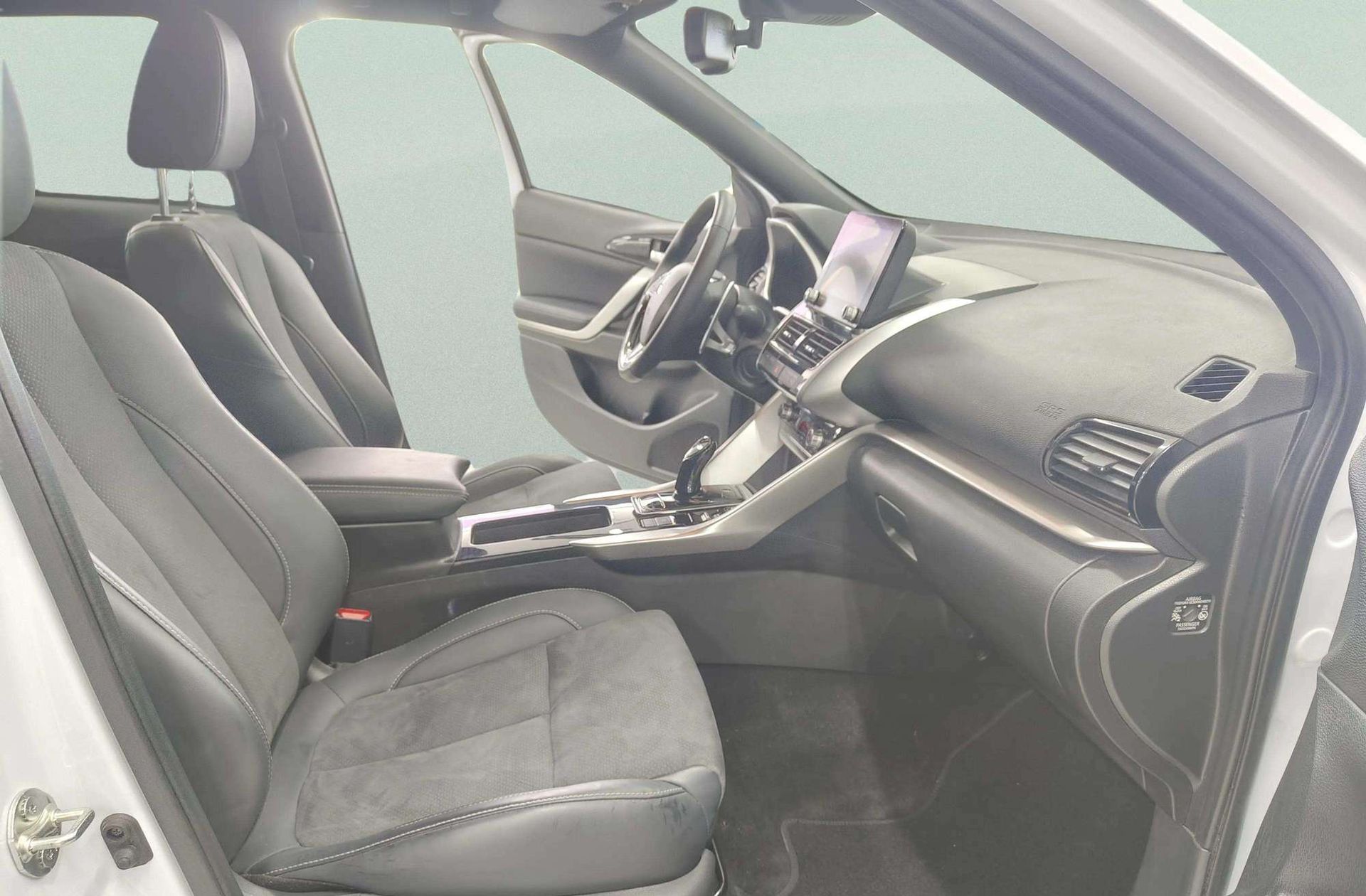 Mitsubishi Eclipse Cross 2.4 PHEV Kaiteki 4WD - foto 18