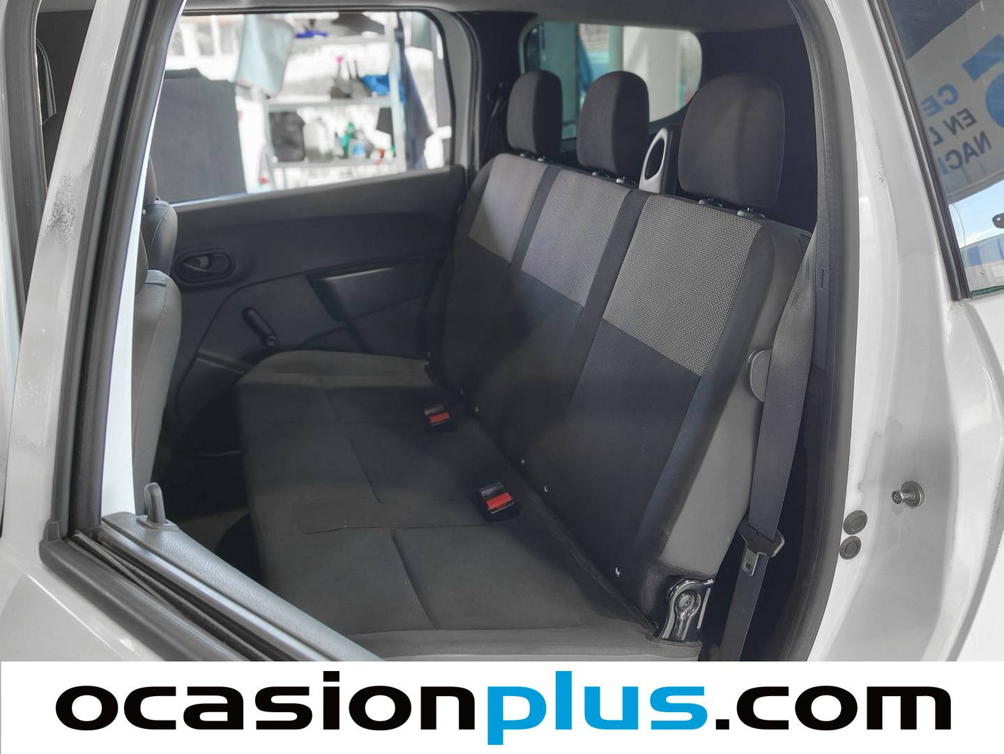 Foto asientos traseros Dacia Lodgy Dacia Lodgy 1.6 Base (82 CV)