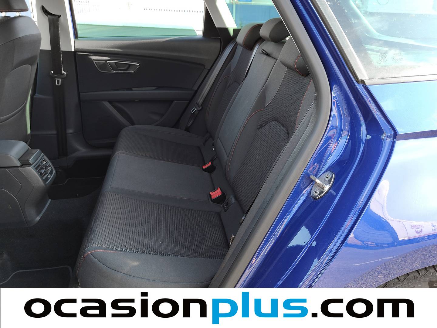Foto asientos traseros Seat León Seat León ST 2.0 TDI S&S FR DSG (150 CV)