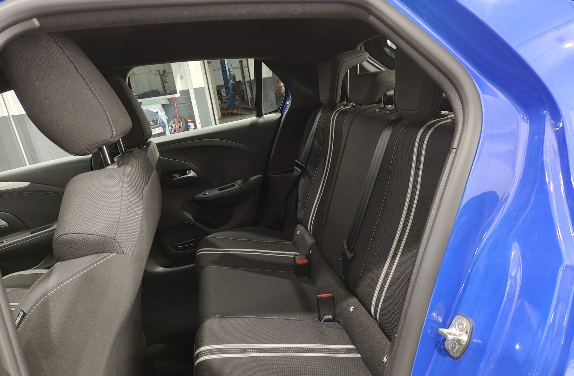 Opel Corsa 1.2T XHL GS - foto 11
