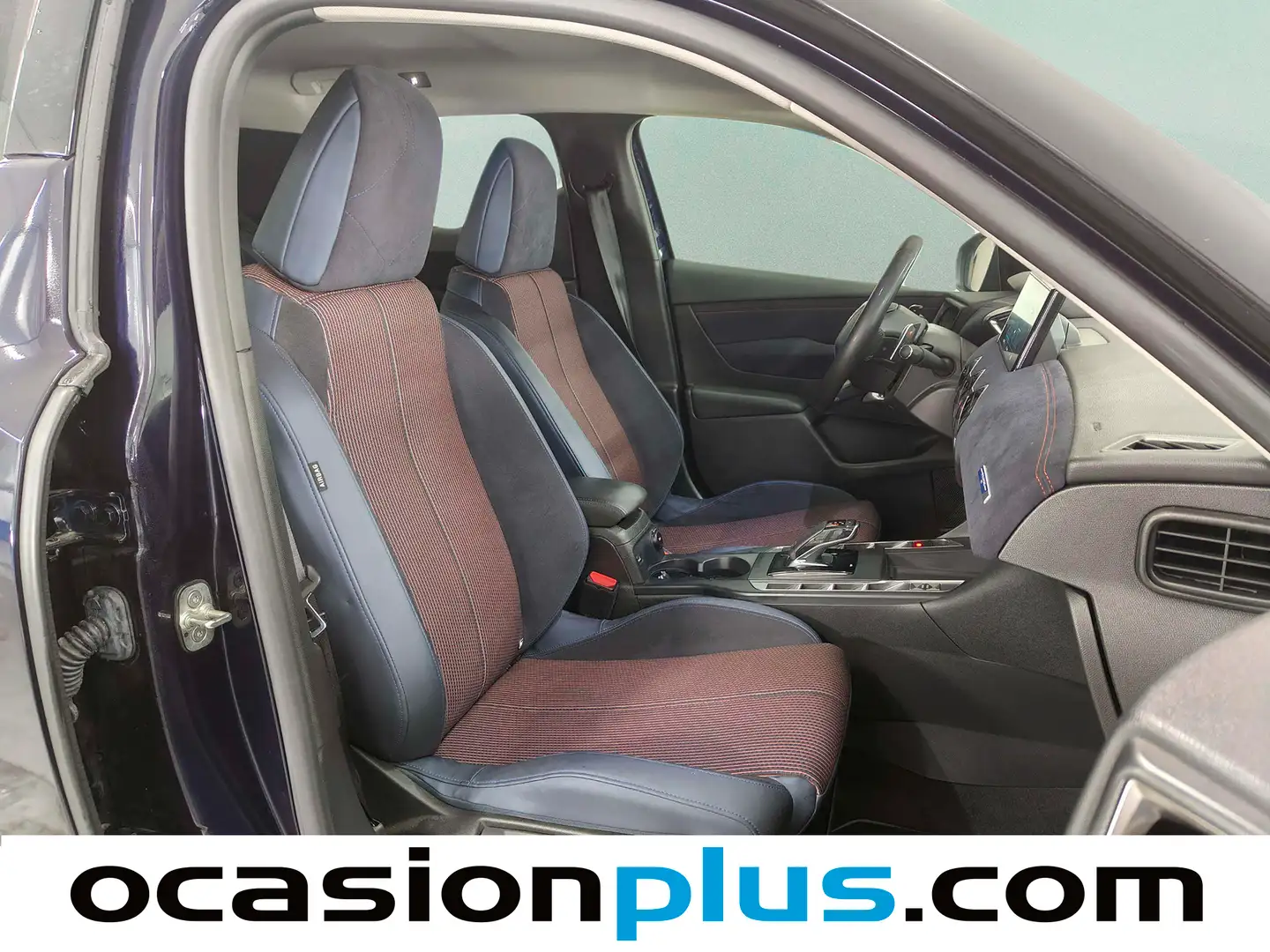 Foto DS DS 3 Crossback DS DS3 Crossback BlueHDi 130 Ines de la Fressange Auto (131 CV)