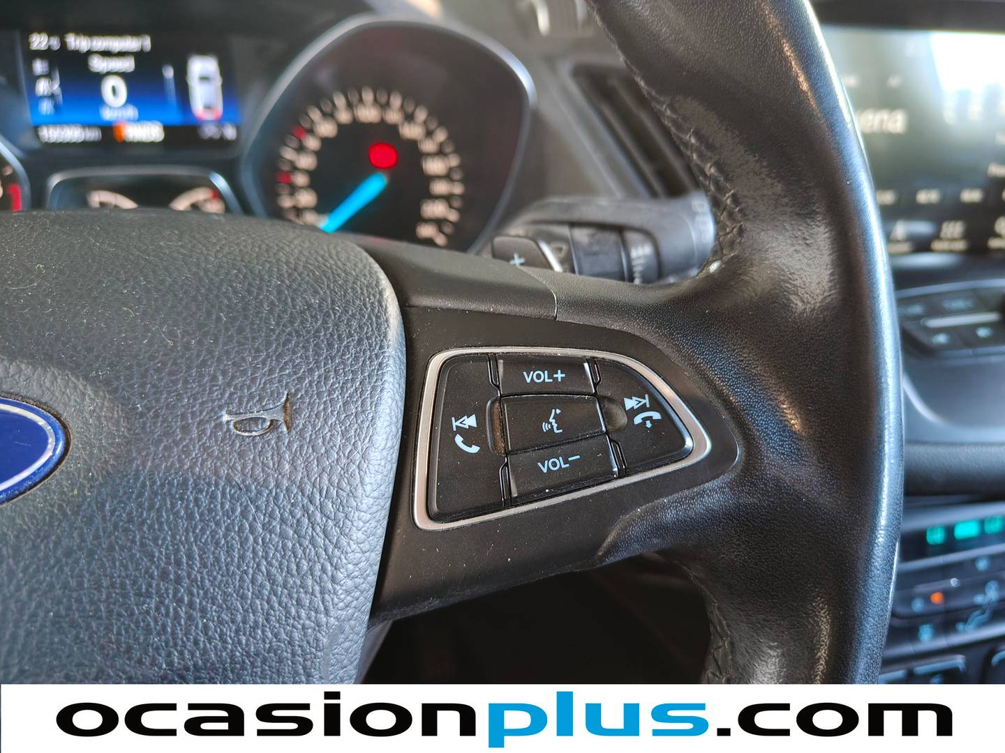 Foto Ford Kuga Ford Kuga 1.5 TDCI S&S Titanium 4x2 Auto (120 CV)