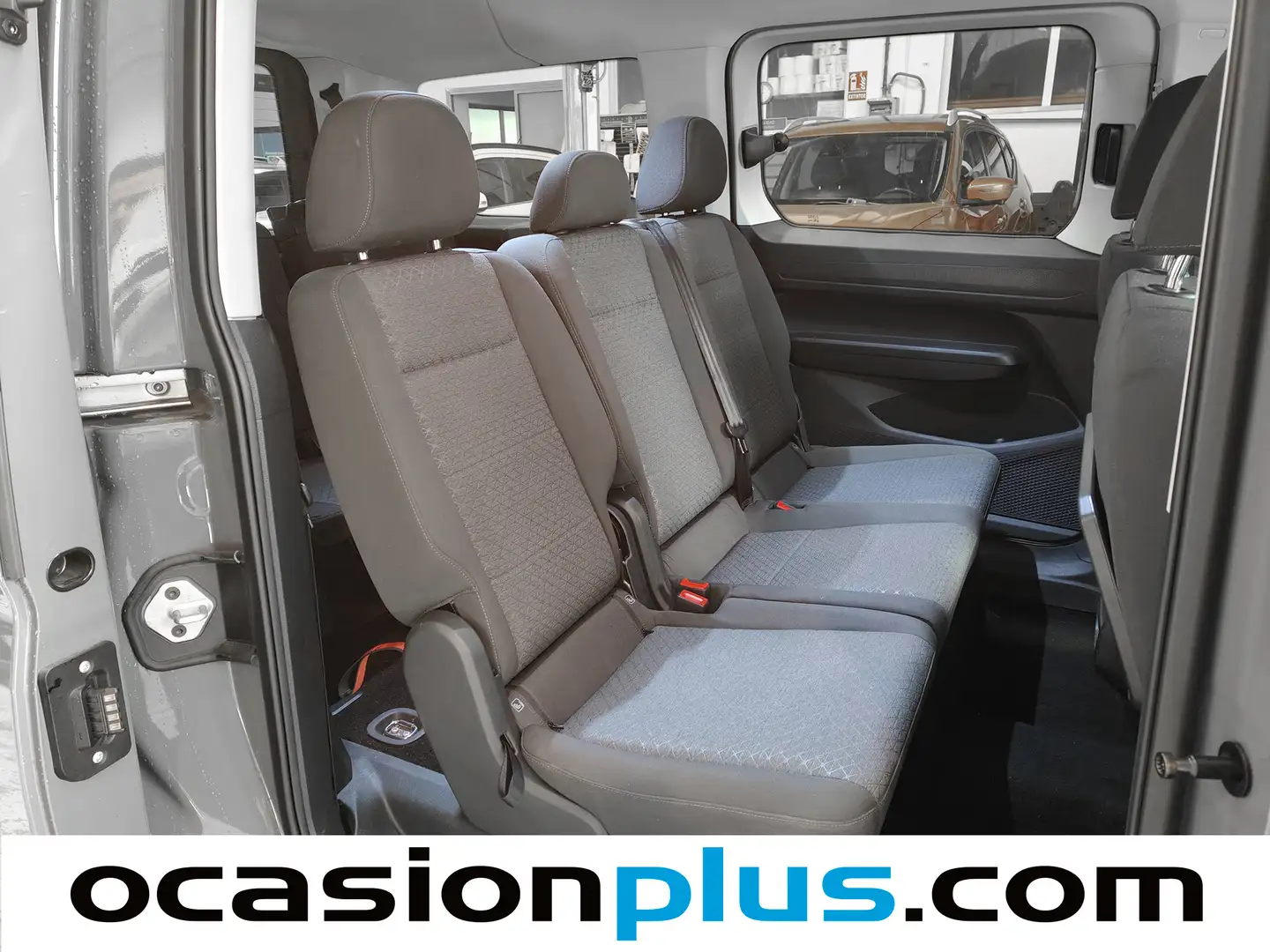 Foto Ford Tourneo Connect Ford Tourneo Connect 2.0 Ecoblue S&S Titanium Auto (122 CV) 7 Plazas