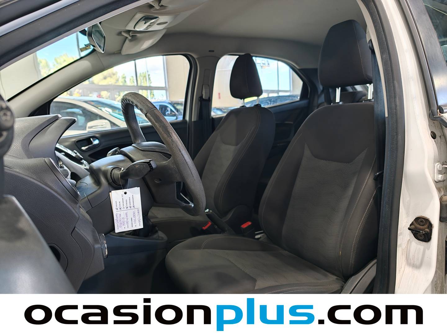 Foto asientos delanteros Ford Ka+ Ford Ka+ 1.2 Ti-VCT Ultimate (85 CV)