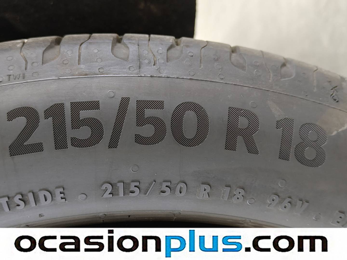 Foto Ford Puma Ford Puma 1.0 EcoBoost MHEV ST-Line X Auto (155 CV)