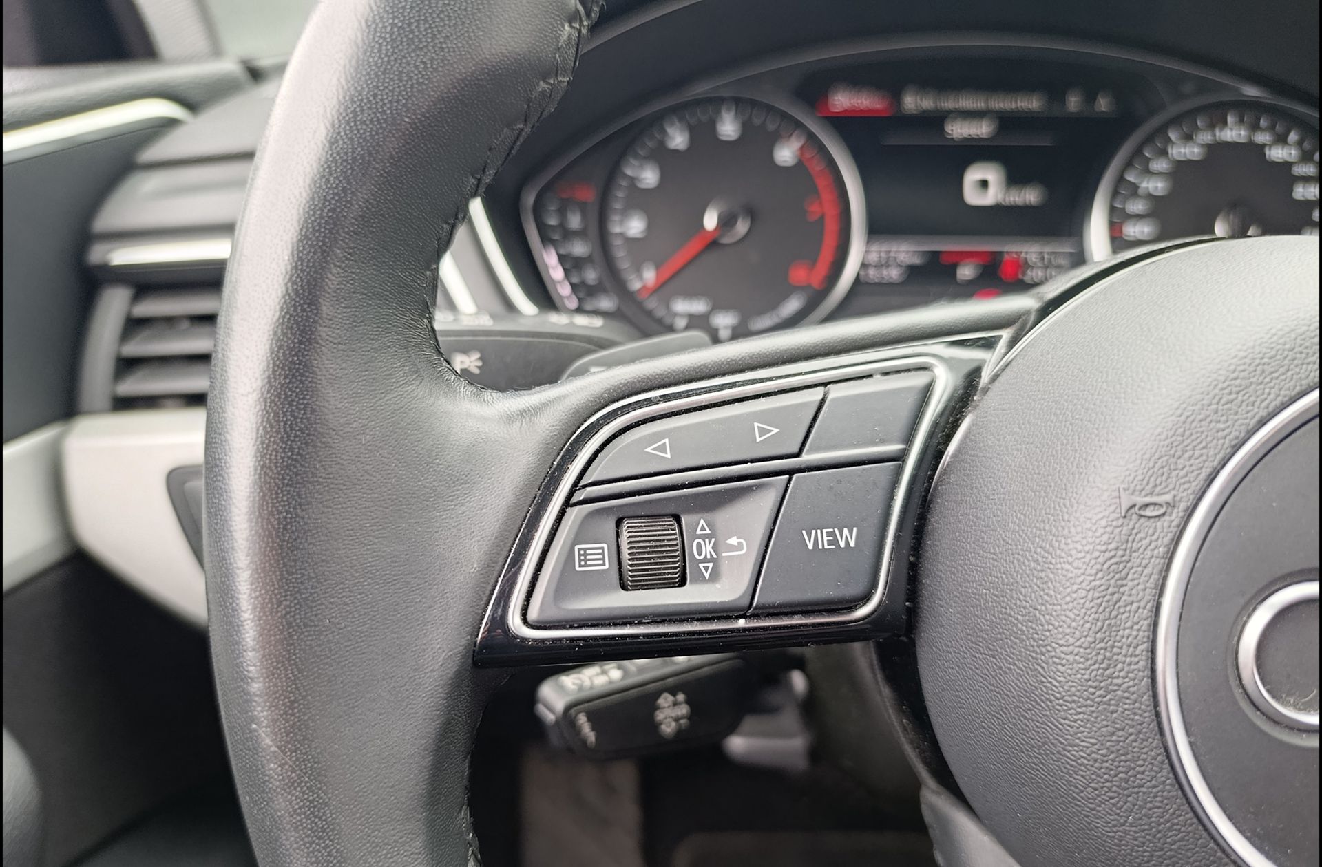 Audi A4 Avant Advanced 35 TFSI S tronic - foto 22