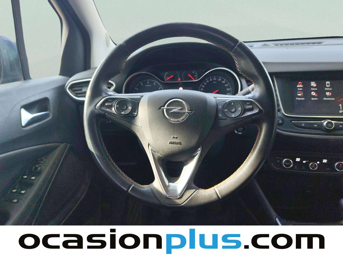 Foto Opel Crossland X Opel Crossland X 1.2 Innovation (130 CV)