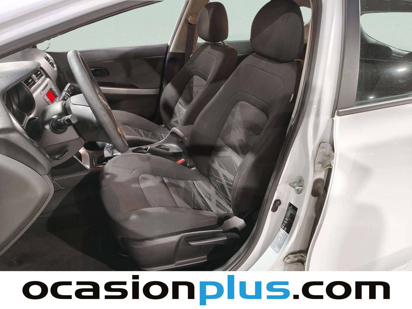 Foto asientos delanteros KIA Ceed KIA Ceed 1.4 CVVT Concept (100 CV)