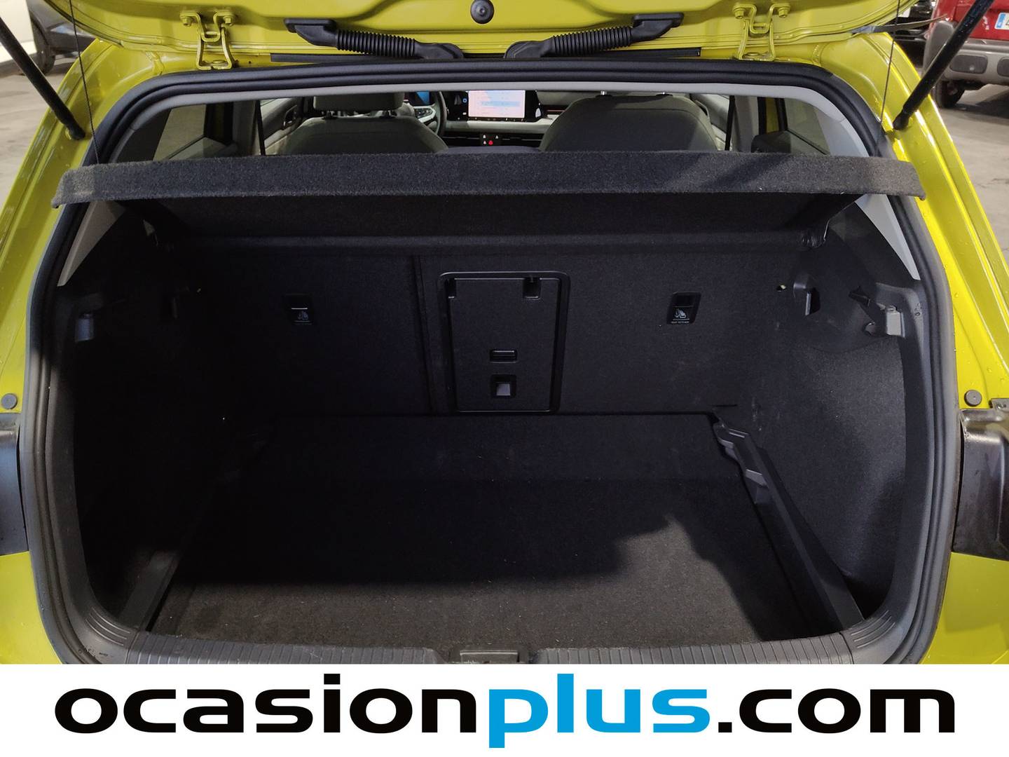 Fotos maletero Volkswagen Golf Volkswagen Golf Life 1.5 TSI (130 CV)