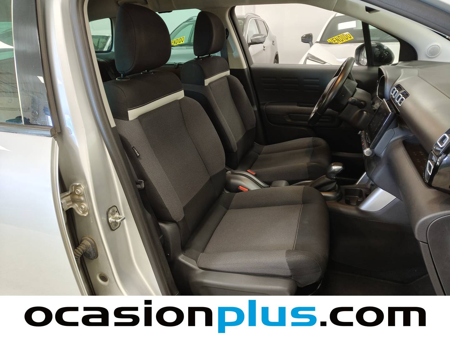 Foto Citroën C3 Aircross Citroen C3 Aircross PureTech 110 S&S Shine EAT6 (110 CV)