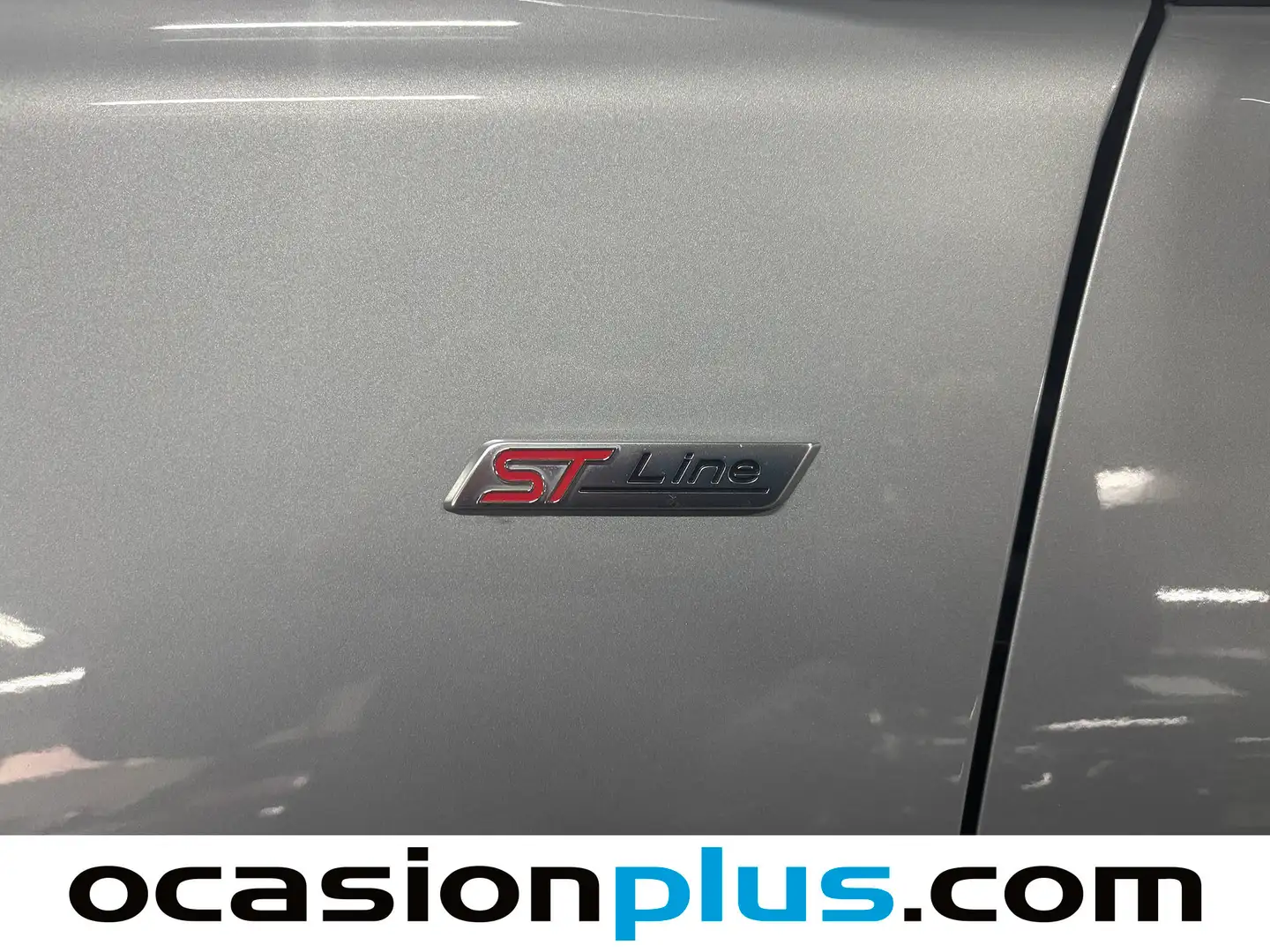 Foto Ford Puma Ford Puma 1.0 EcoBoost MHEV ST-Line X Auto (125 CV)