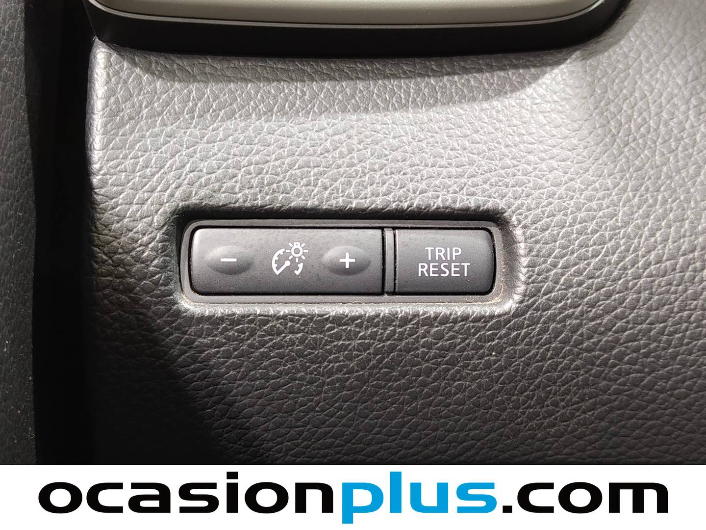 Nissan QASHQAI Nissan Qashqai dCi 130 Tekna Piel 4x2 XTronic (130 CV) seminuevo