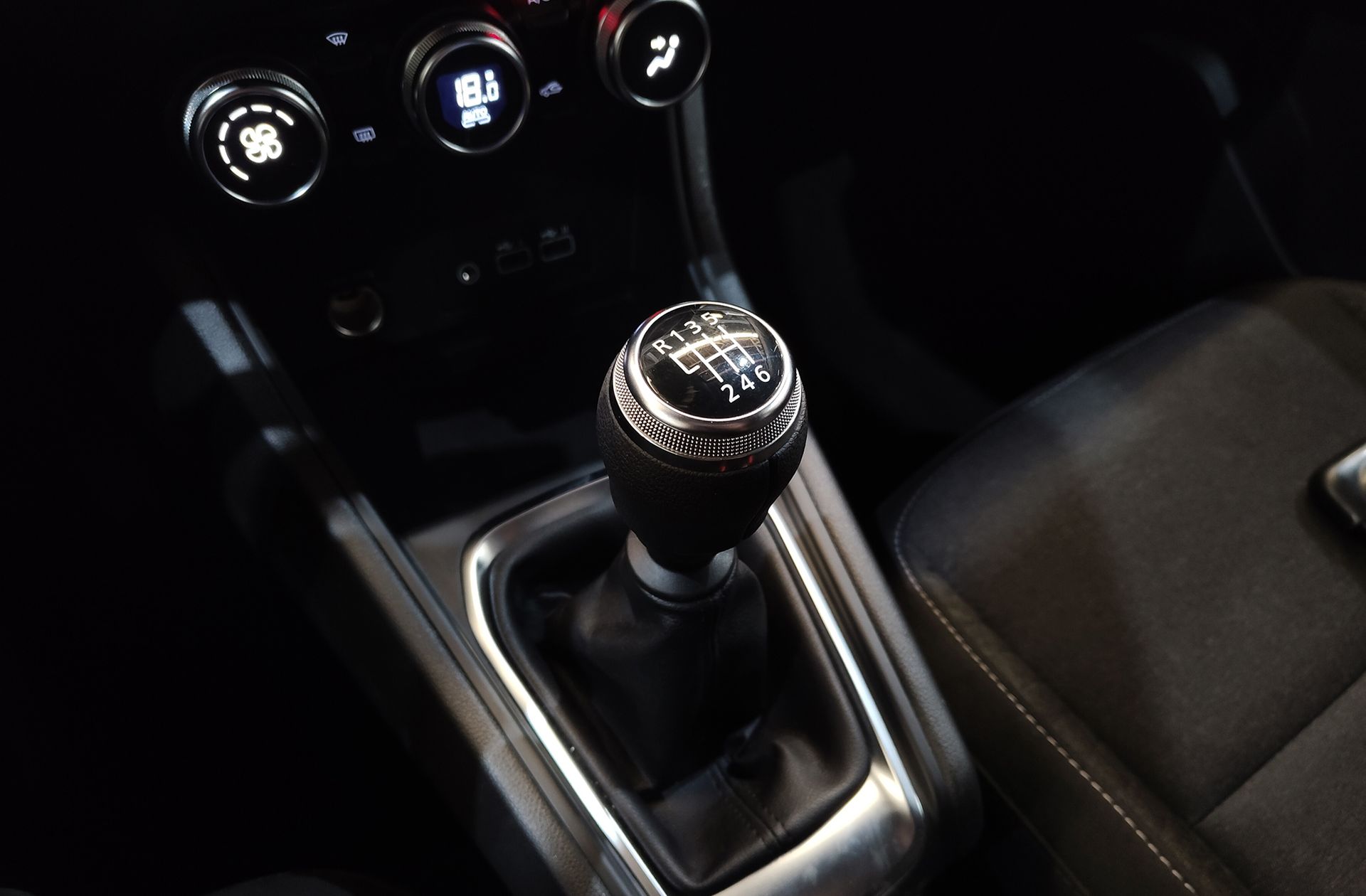 Mitsubishi ASX 130T MHEV Motion - foto 5