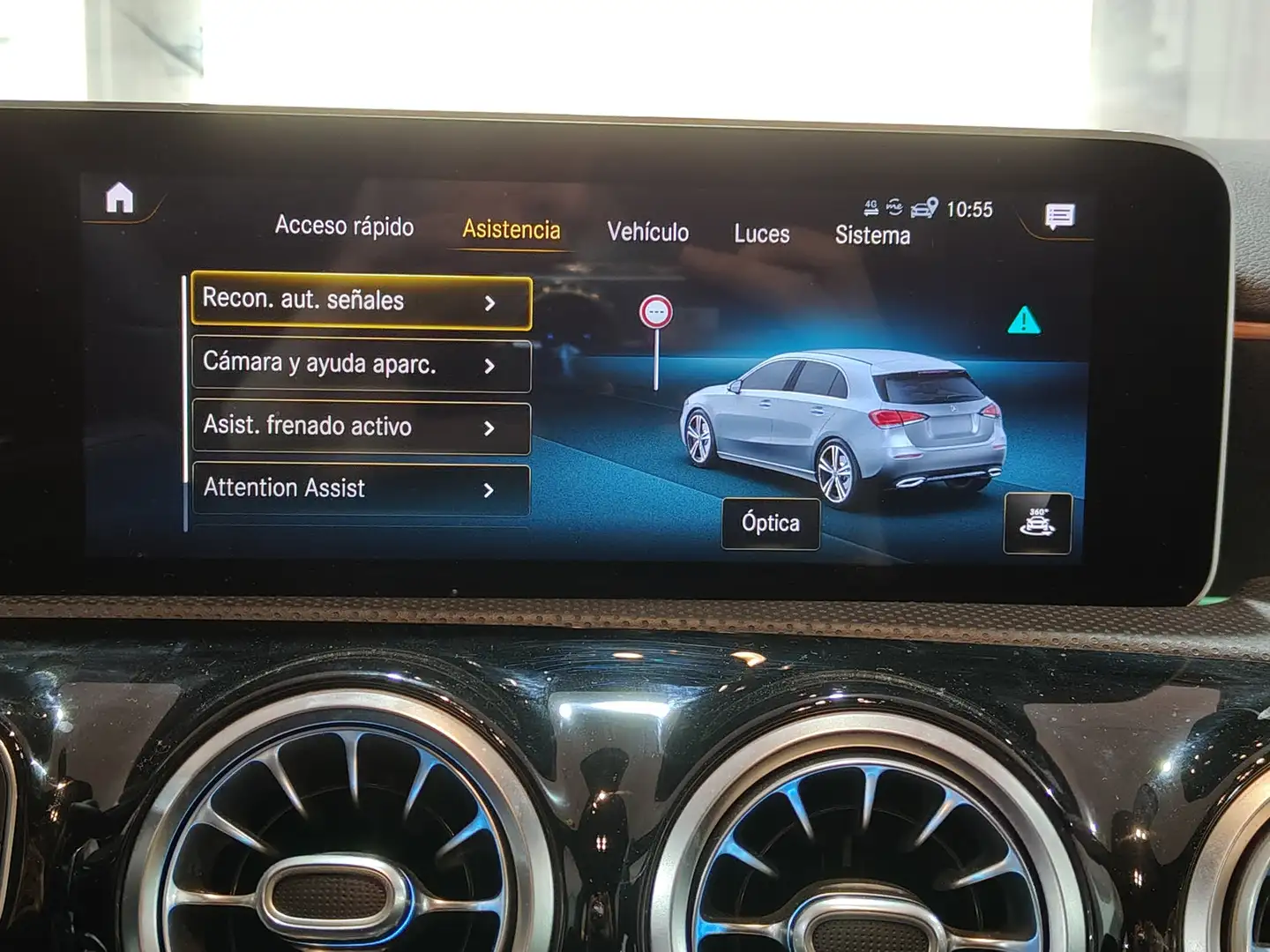 Foto Mercedes Clase A Mercedes-Benz Clase A Clase A 180 d (116 CV) Pack AMG