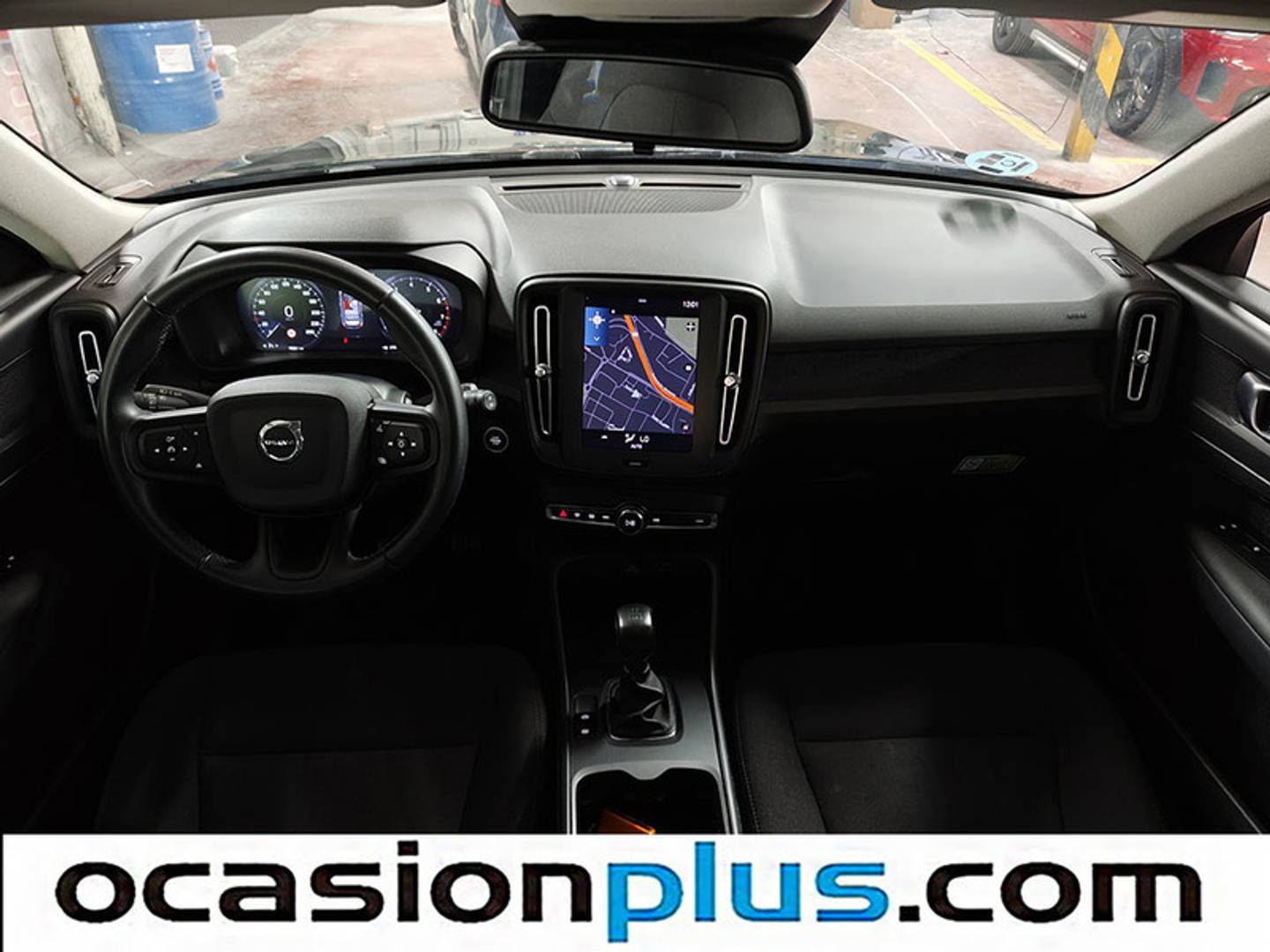 Foto Volvo XC40 Volvo XC40 T2 Essential (129 CV)