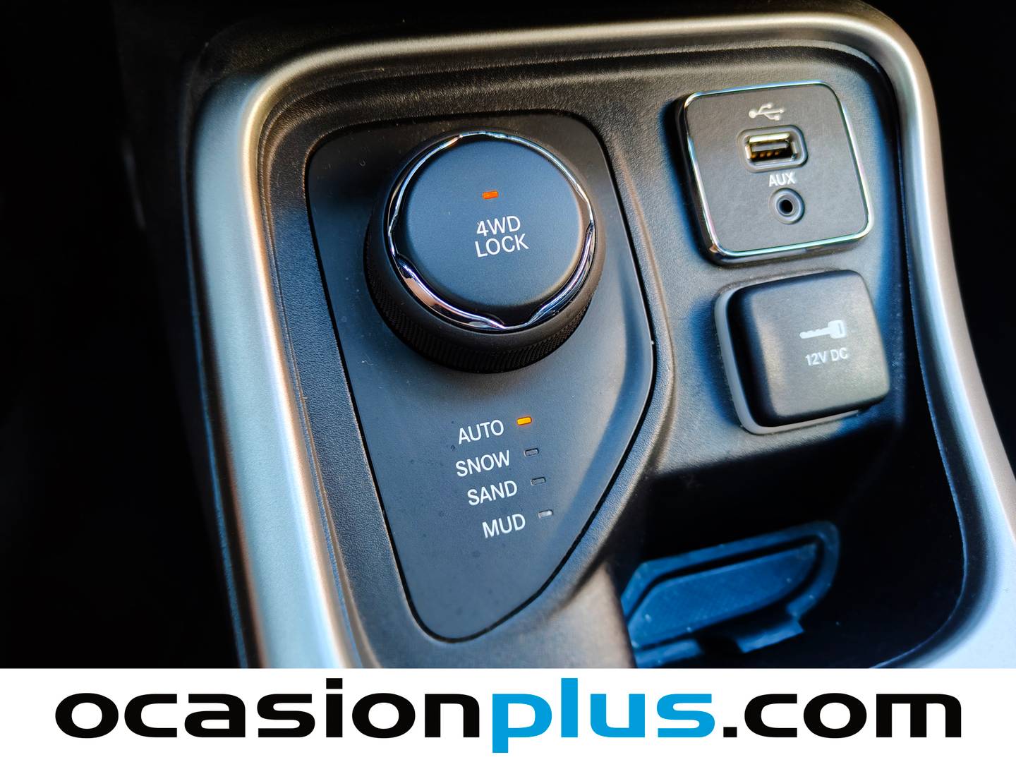 Extras y acabados del Jeep Compass Jeep Compass 2.0 Multijet Longitude 4x4 AD (140 CV)