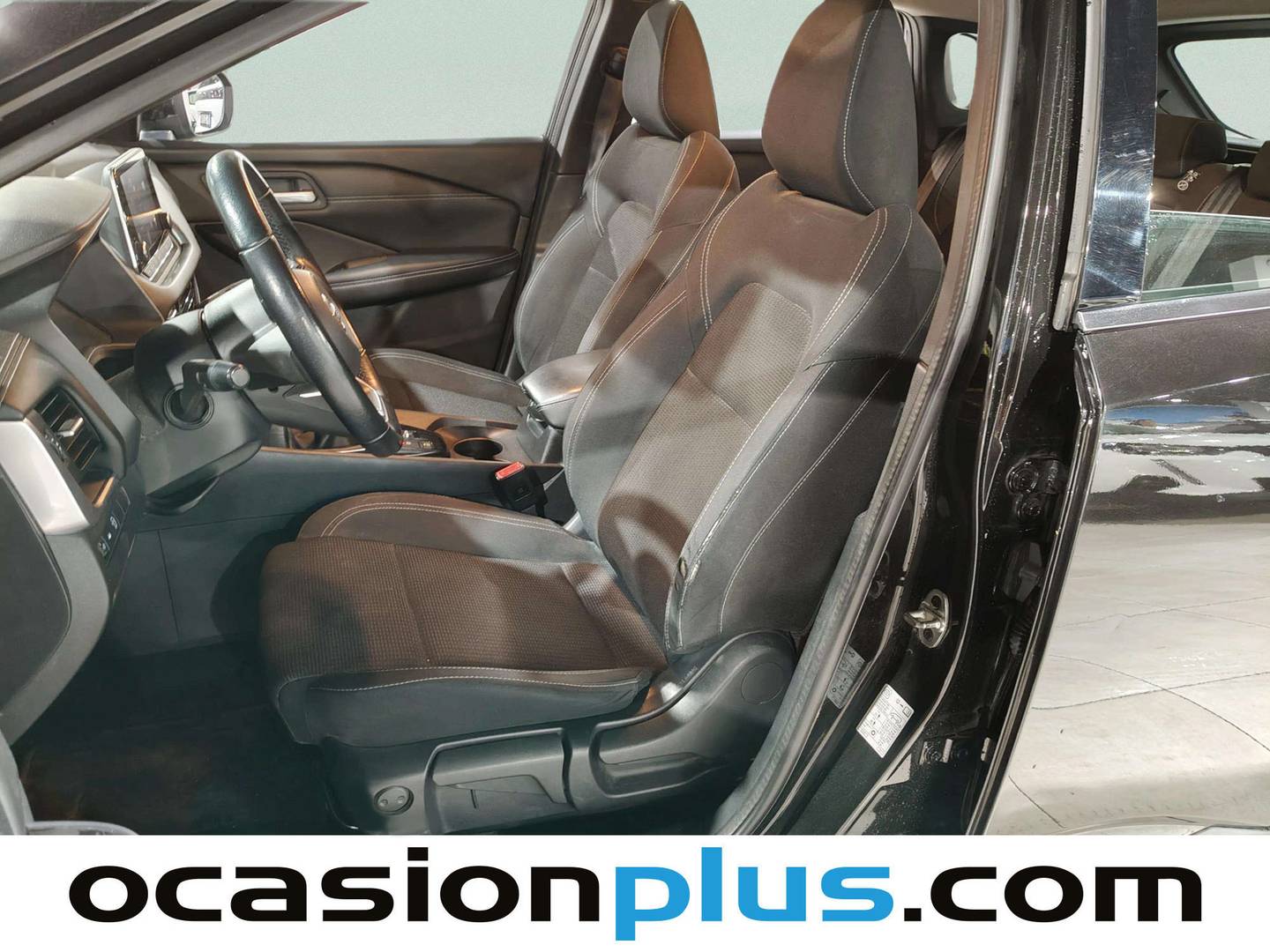 Foto asientos delanteros Nissan QASHQAI Nissan Qashqai DIG-T 140 mHEV Acenta 4x2 (140 CV)