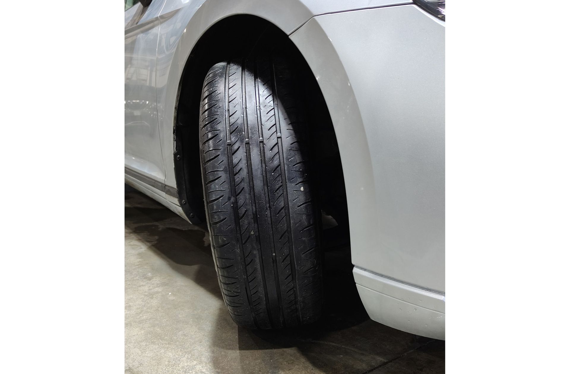 Volkswagen Passat Business 2.0 TDI DSG - foto 34