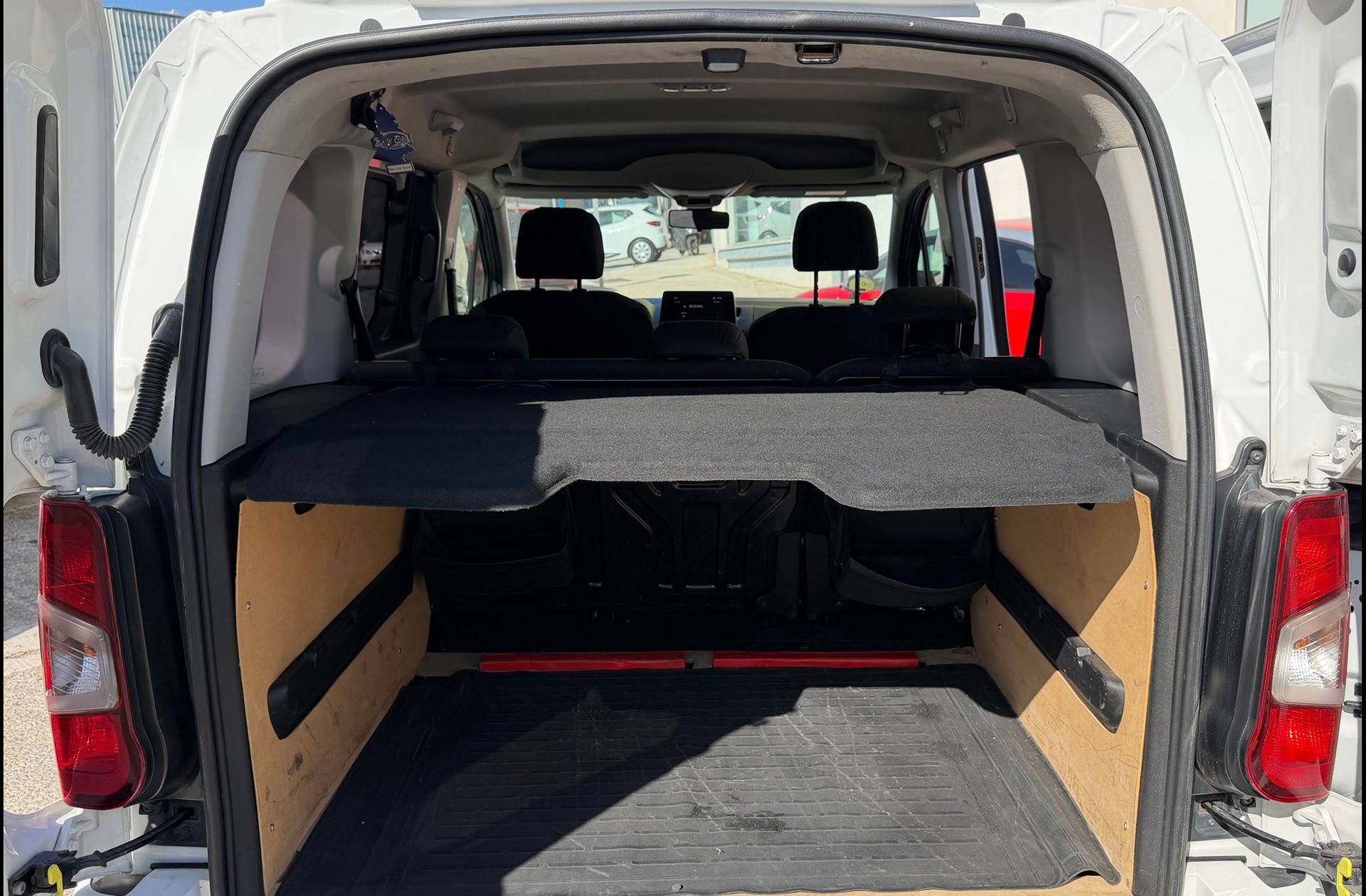 Opel Combo 1.5 TD Selective L - foto 14