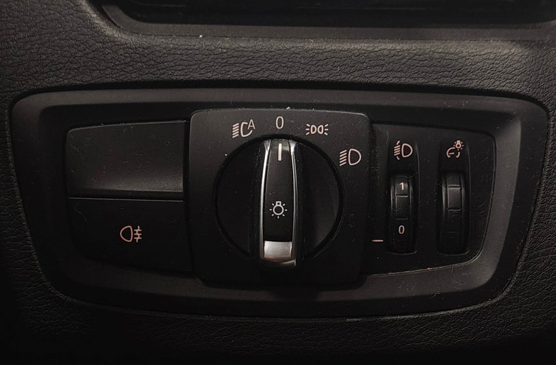 BMW X1 sDrive16d - foto 19