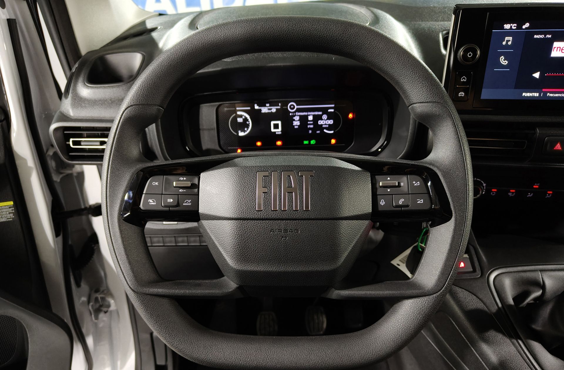 Fiat Doblò Furgon Furgón BlueHDi 100 M - foto 20